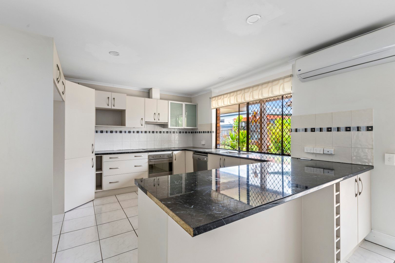 109 Reuben Street, Holland Park, QLD 4121