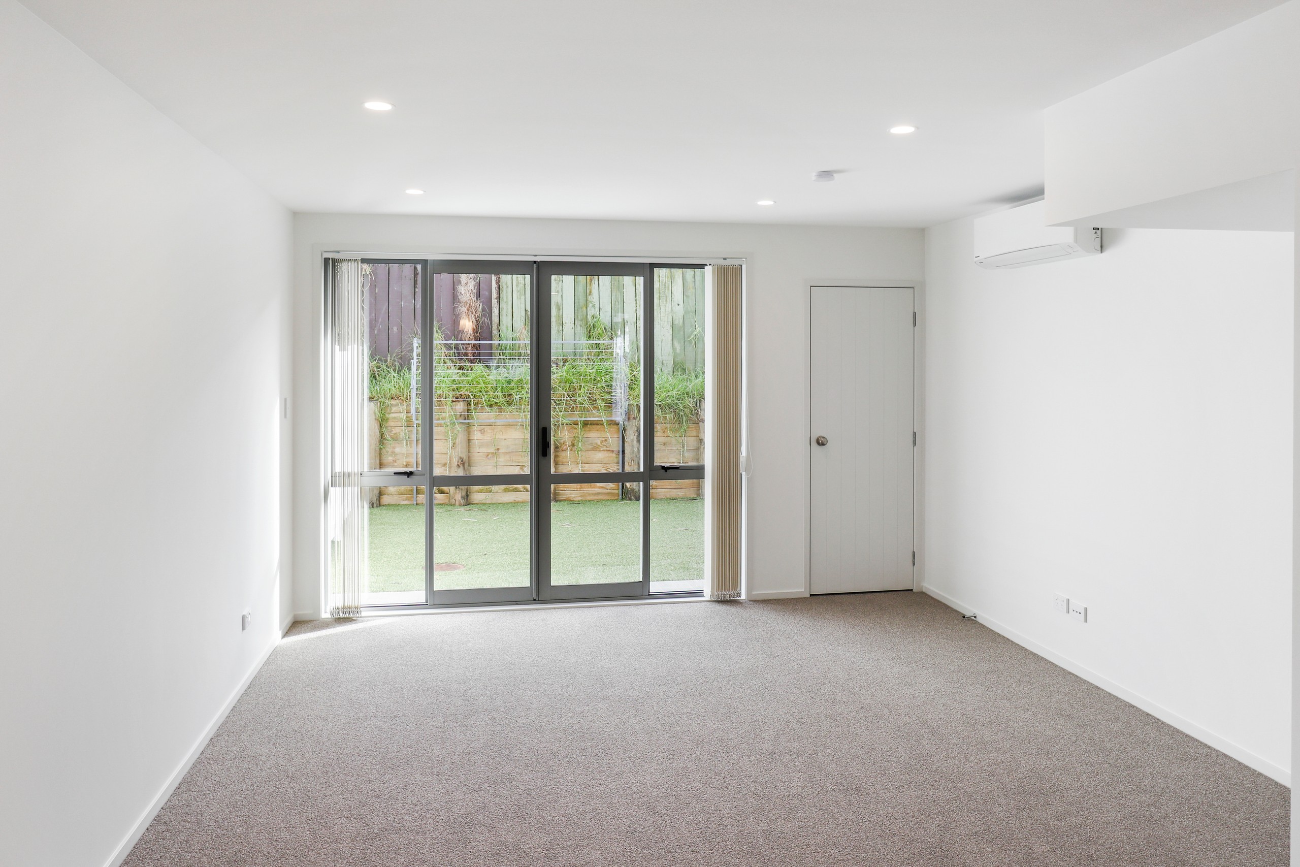 14B Massine Place, Randwick Park, Manukau City