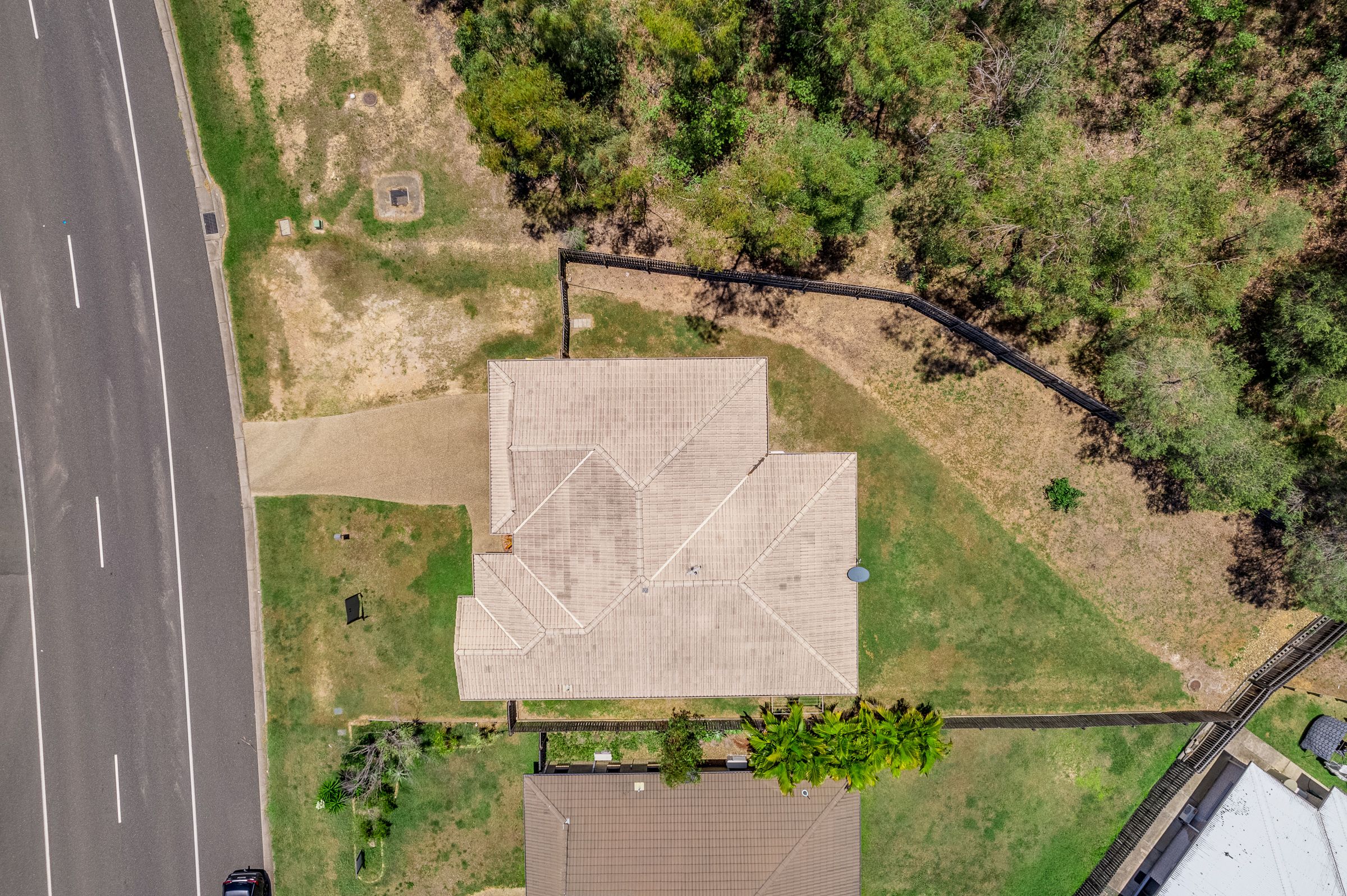 112 Dixon Drive, Telina, QLD 4680