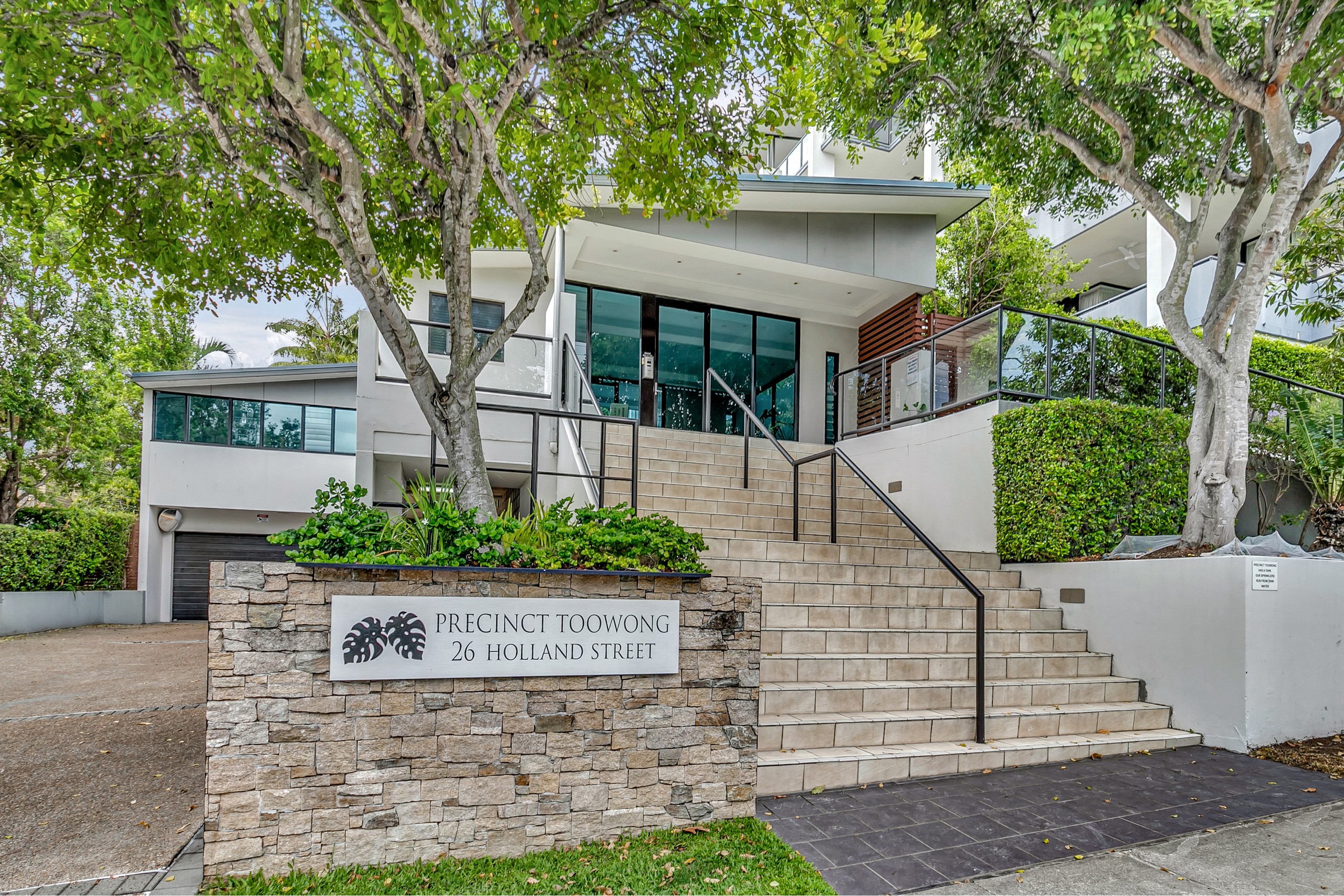 32/26 Holland Street, Toowong, QLD 4066