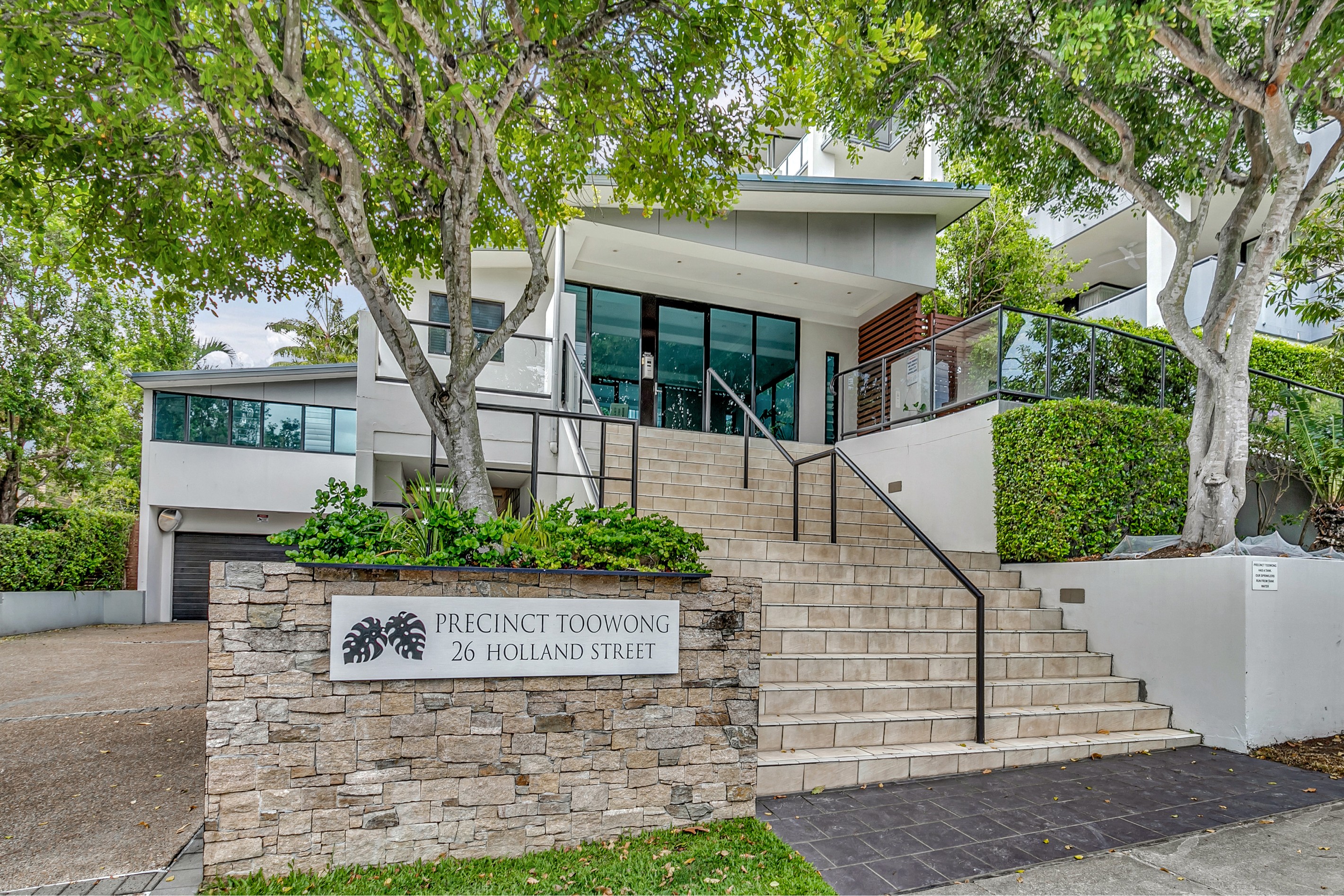 32/26 Holland Street, Toowong, QLD 4066