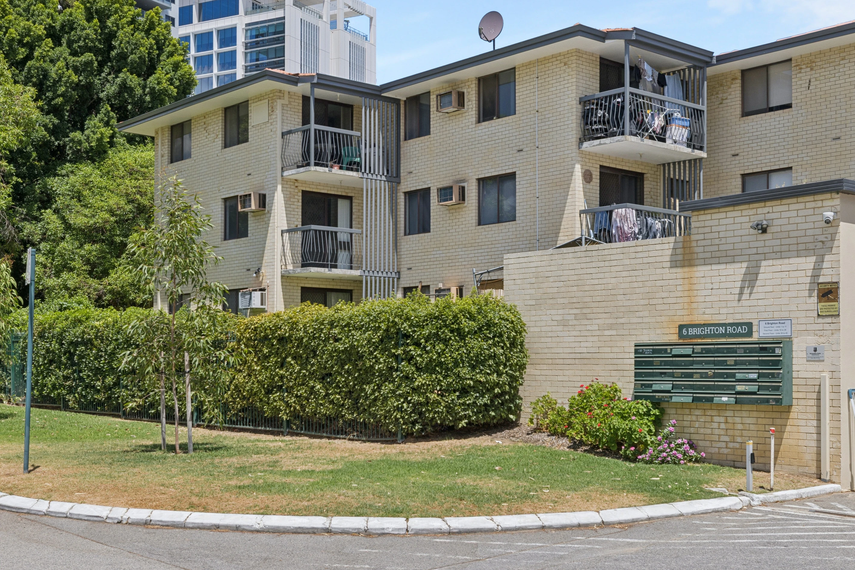 Rivervale, WA 6103