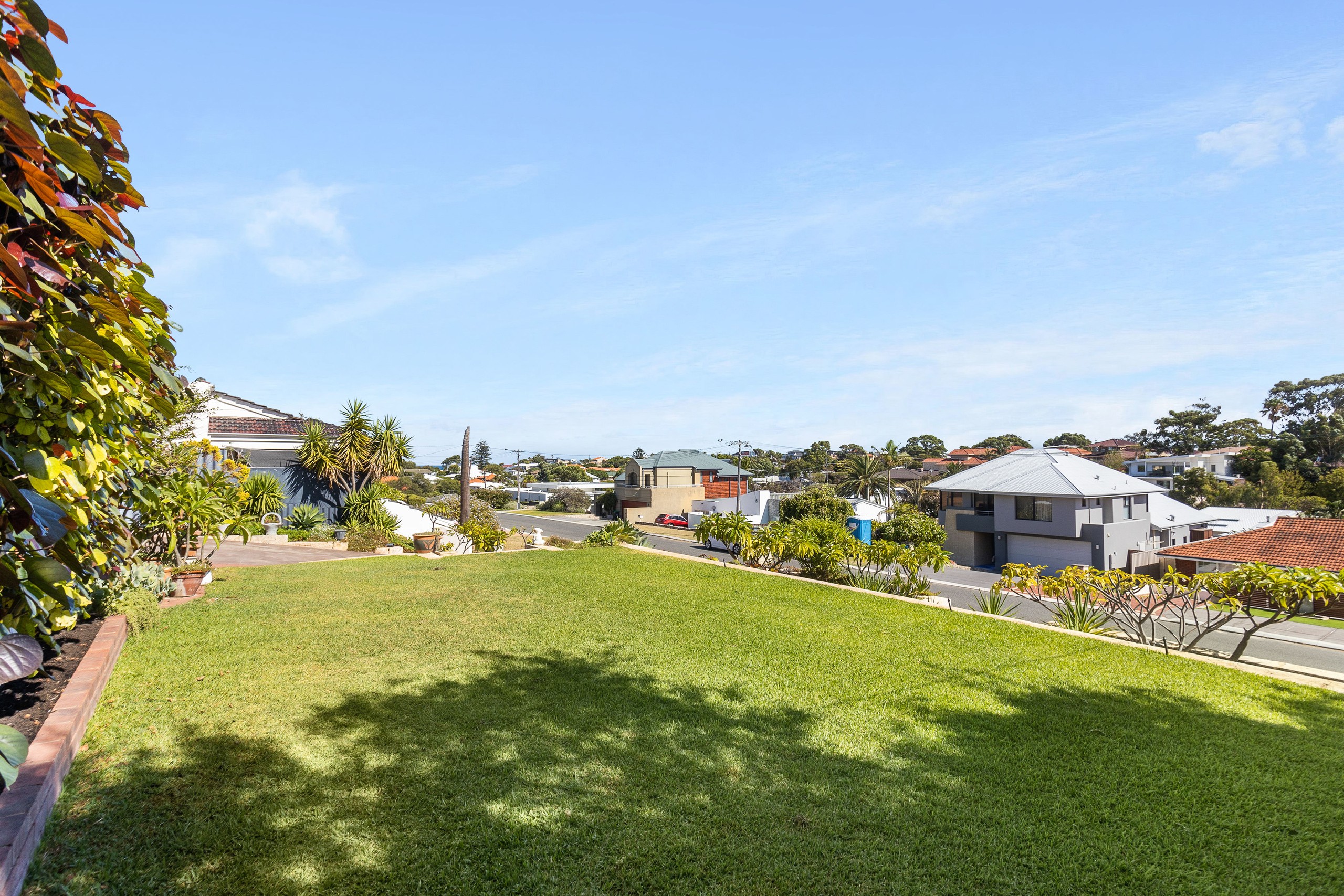 14 Martin Road, Sorrento, WA 6020