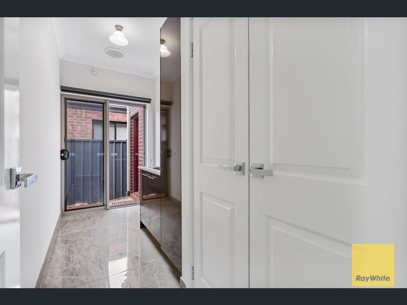 5 Eaglevale Road, WEIR VIEWS, VIC 3338