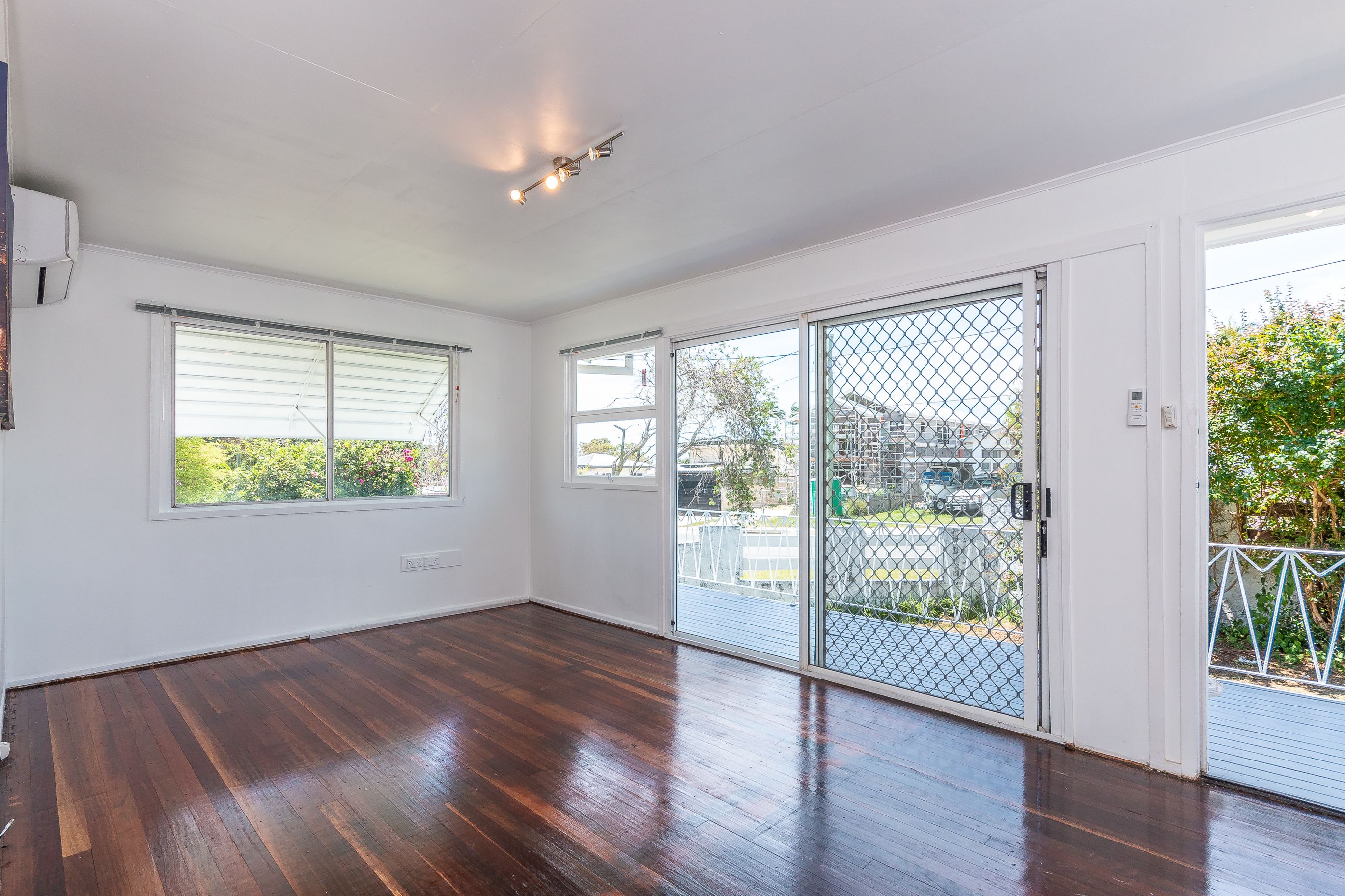 1/10A Joseph Street — photo 6 of 10