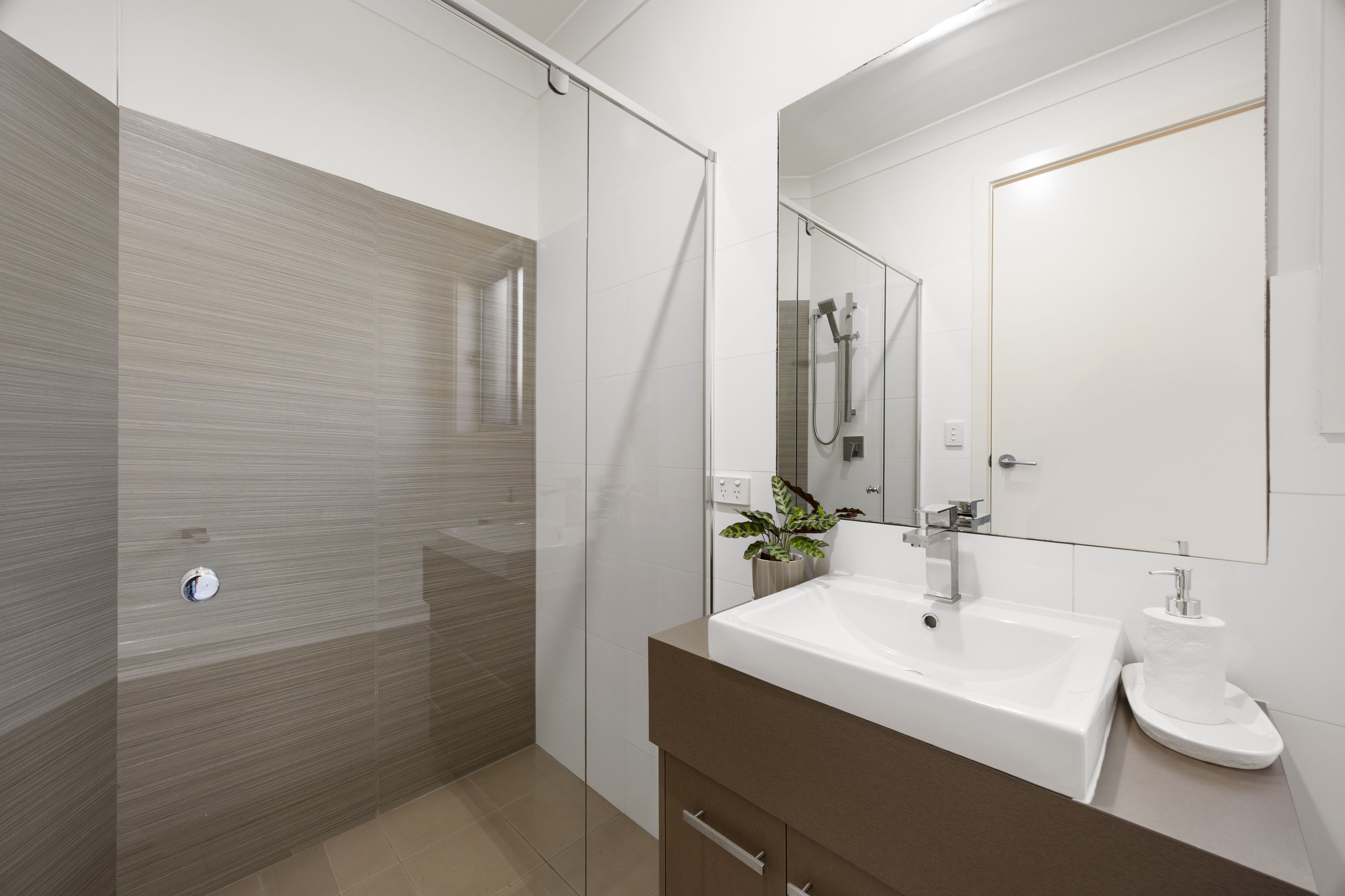 15A Mckenzie Court — photo 12 of 15