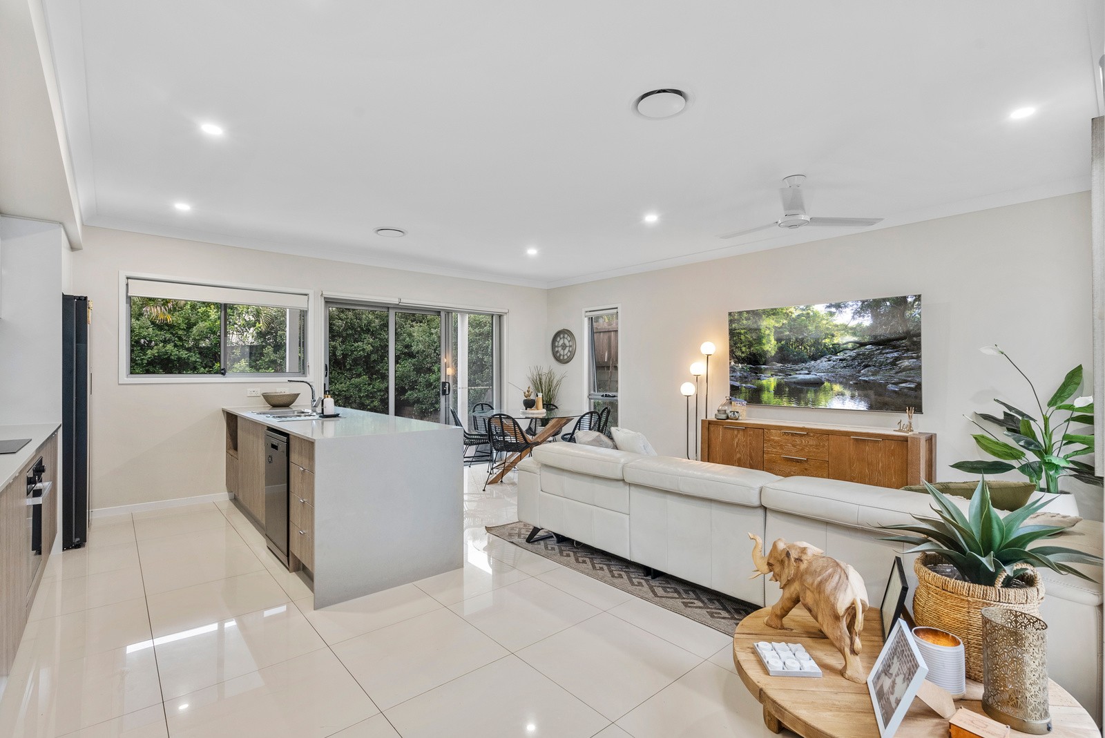 53 Stonewood Circuit, Oxenford, QLD 4210