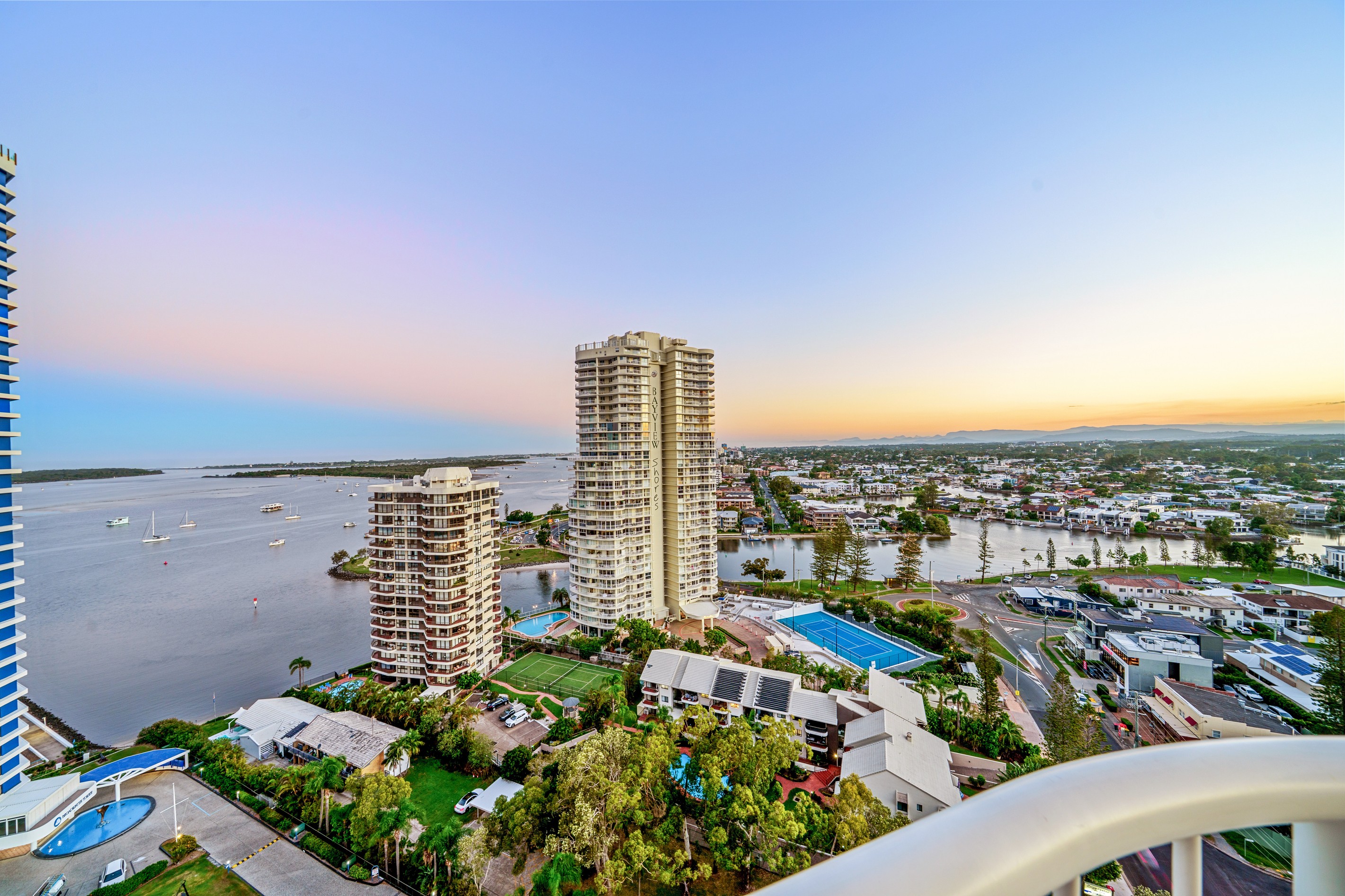 79/21 Bayview Street, Runaway Bay, QLD 4216