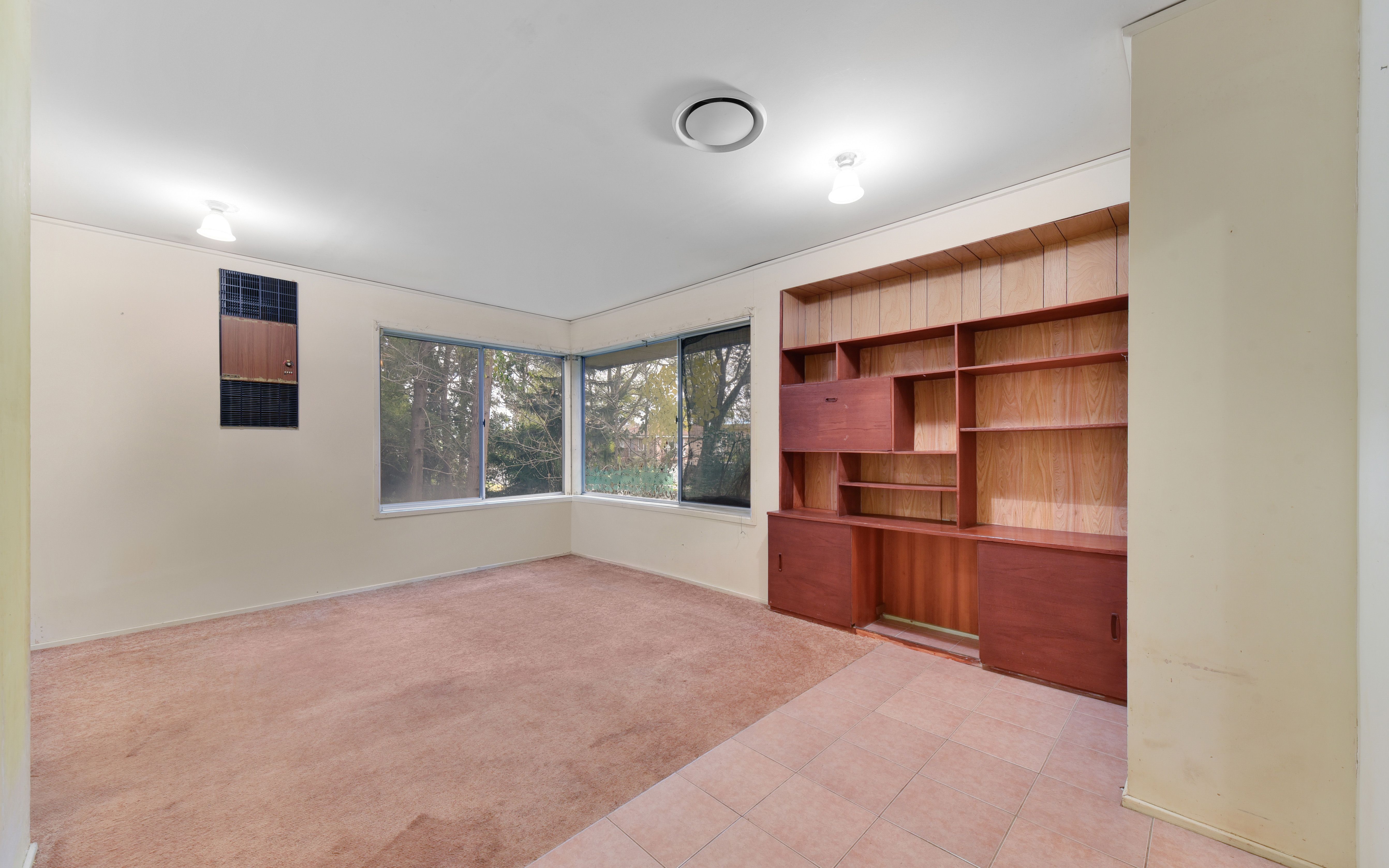 29 Sturt Street, Campbelltown, NSW 2560
