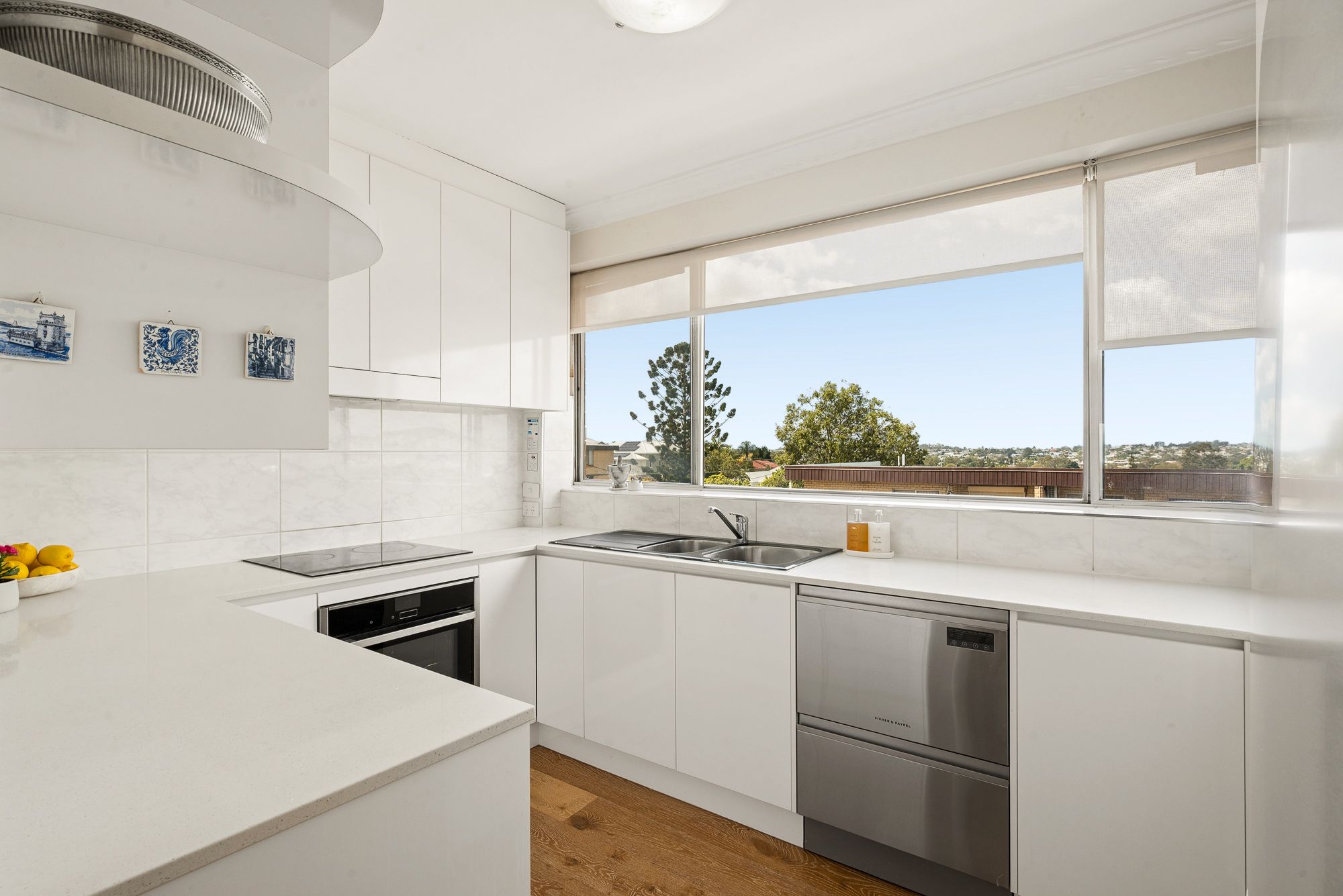 7/1 Lomond Terrace — photo 6 of 20