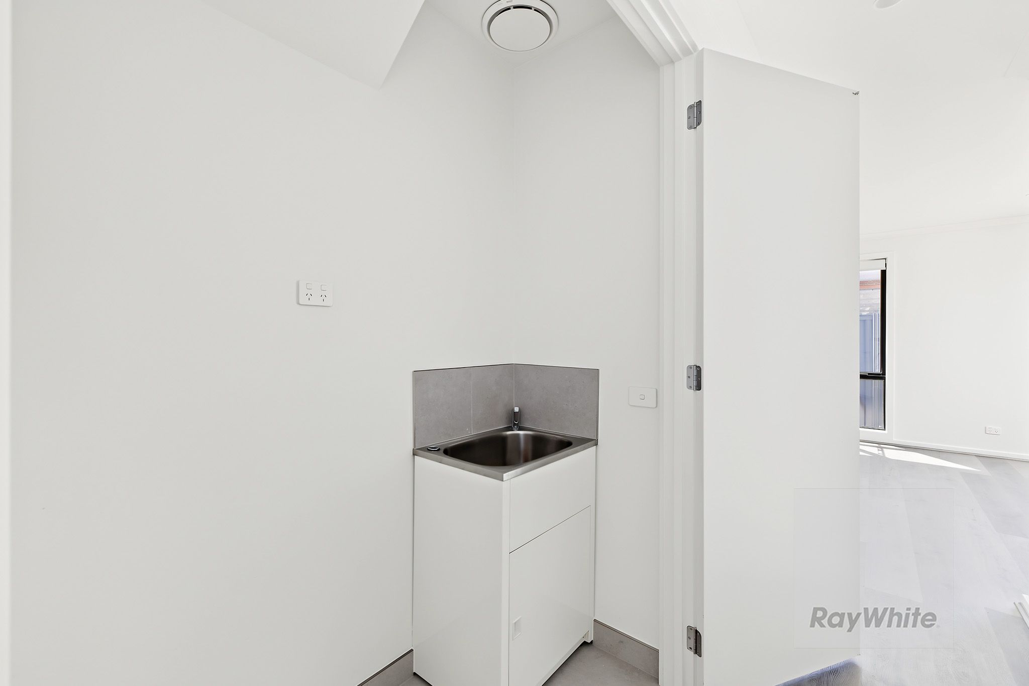 60 David Crescent — photo 10 of 18