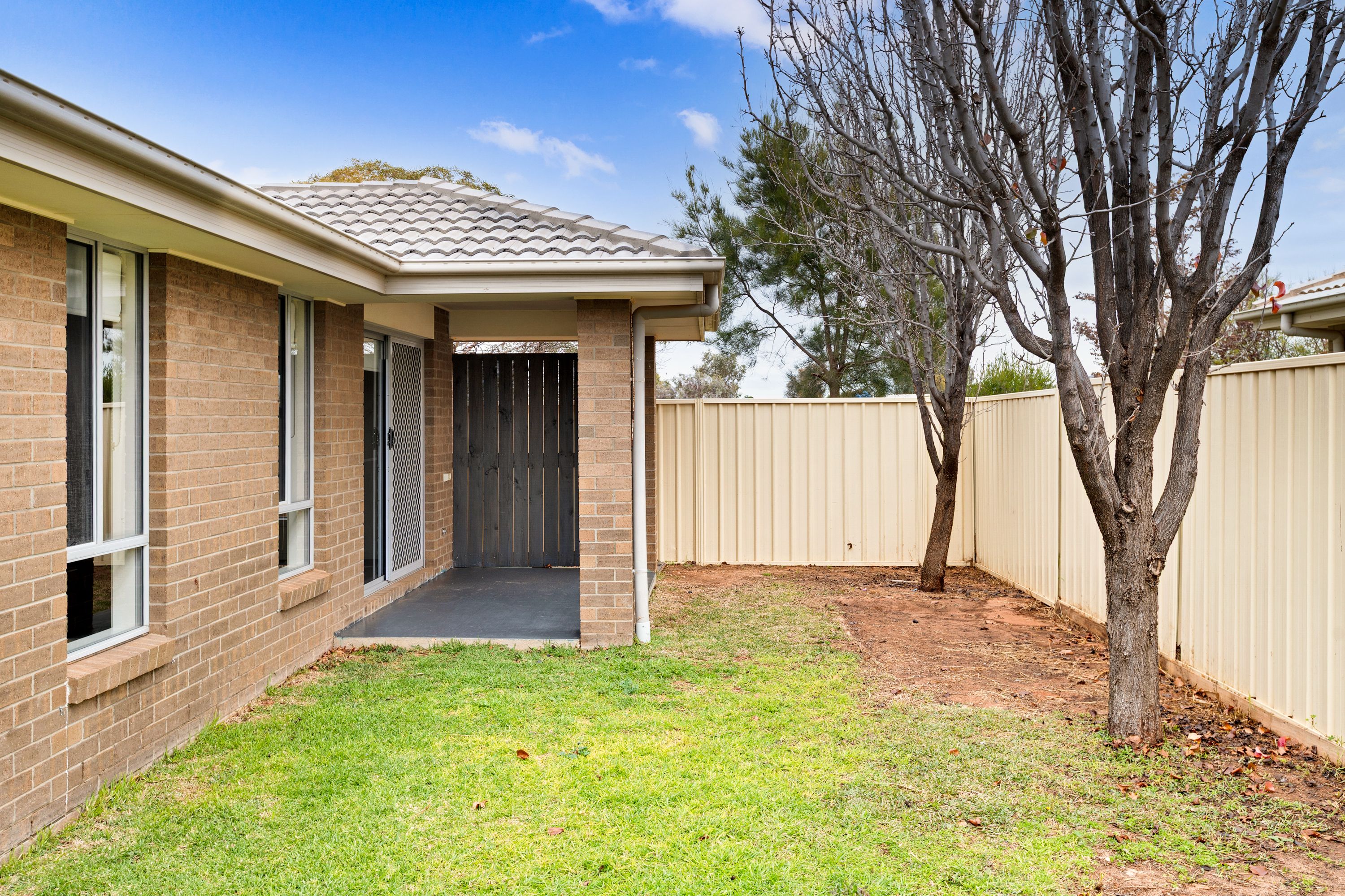 2/38 Montana Drive — photo 16 of 17