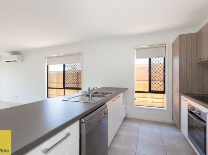 92 Milan Road, Redbank Plains, QLD 4301