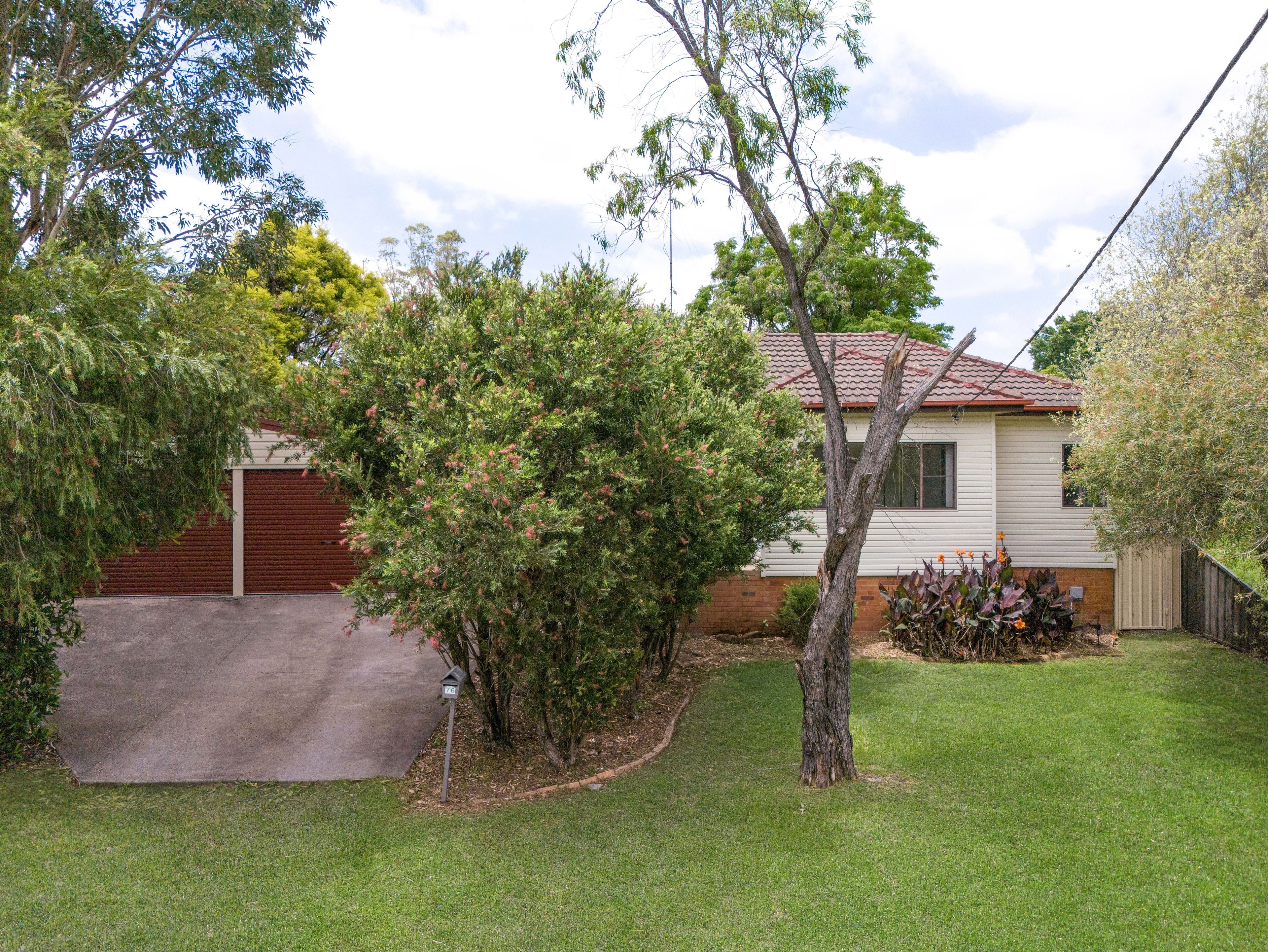 76 Macquarie Avenue, Campbelltown NSW 2560