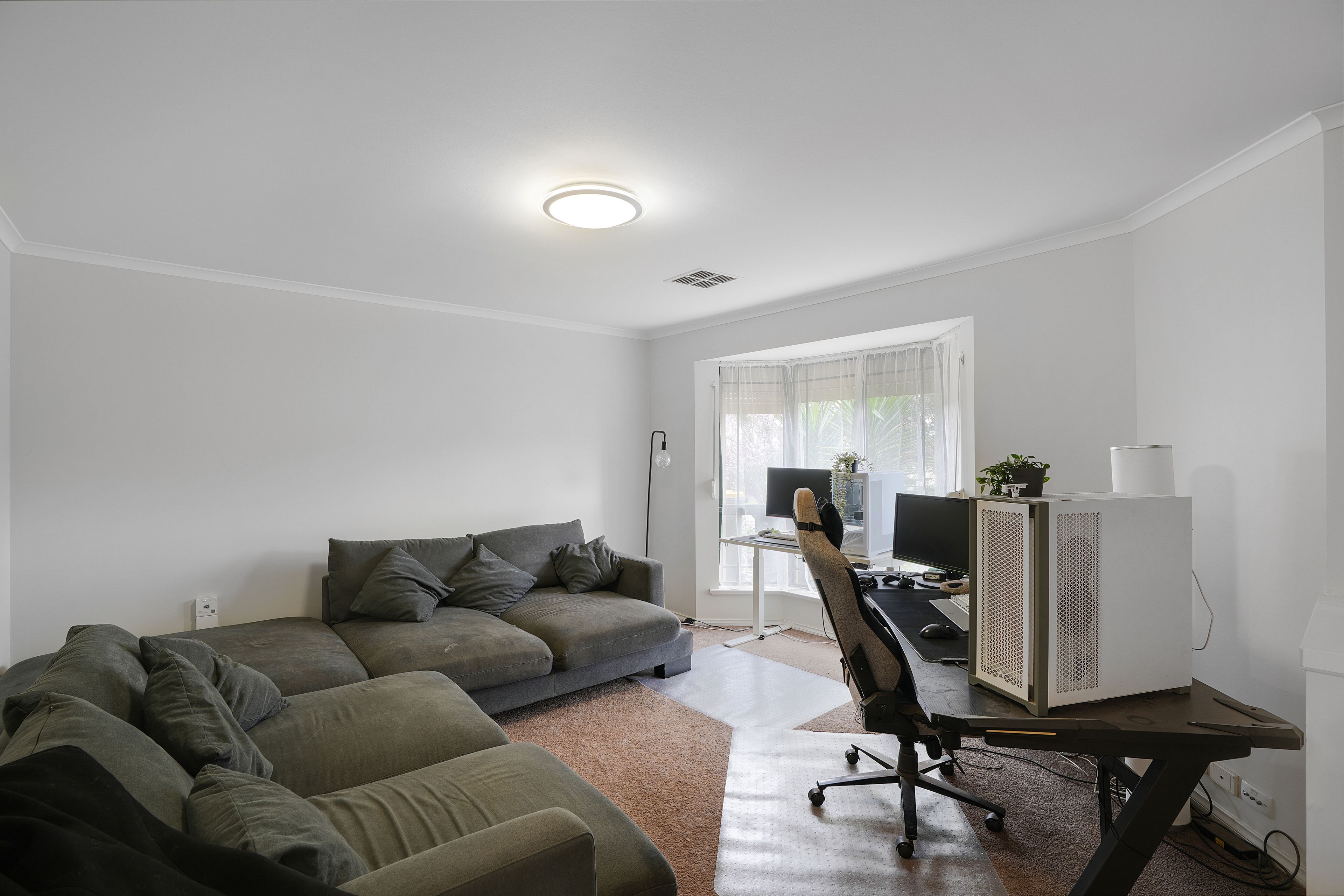 5 Charles Way — photo 8 of 12