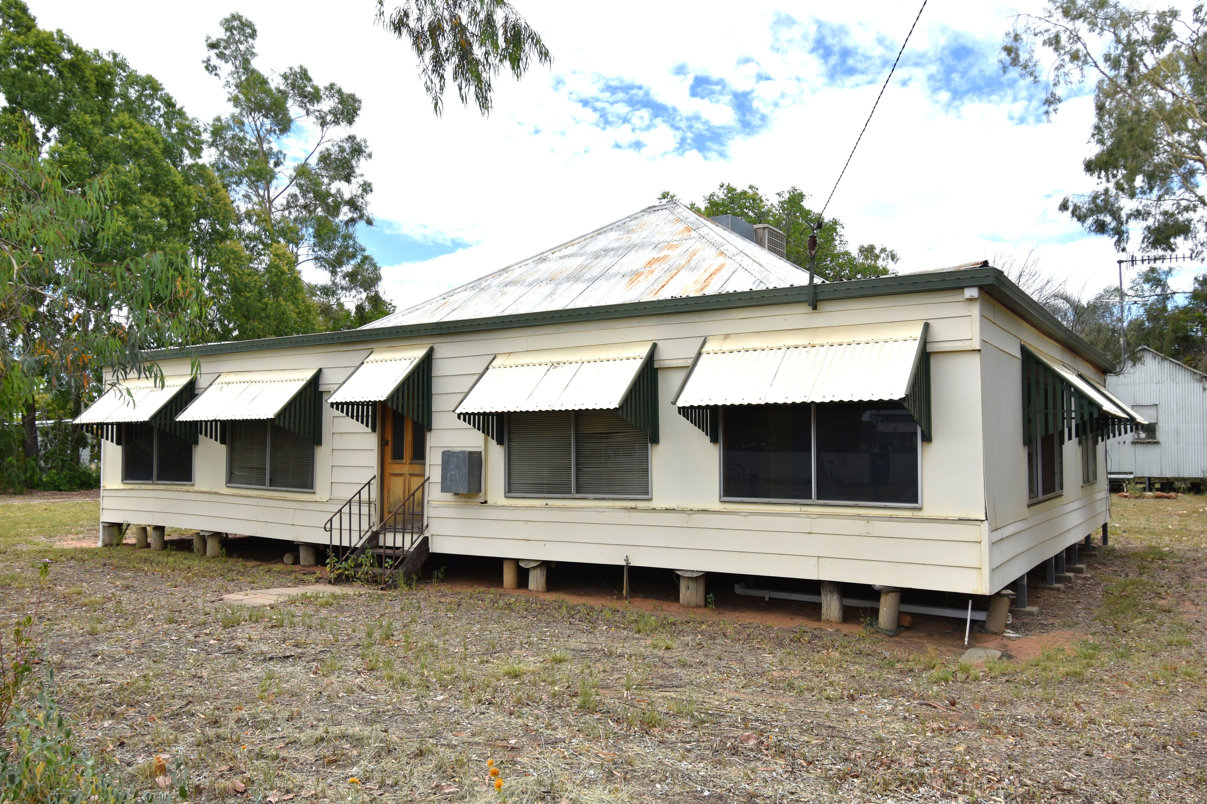 80 Gidyea Street, Barcaldine QLD 4725