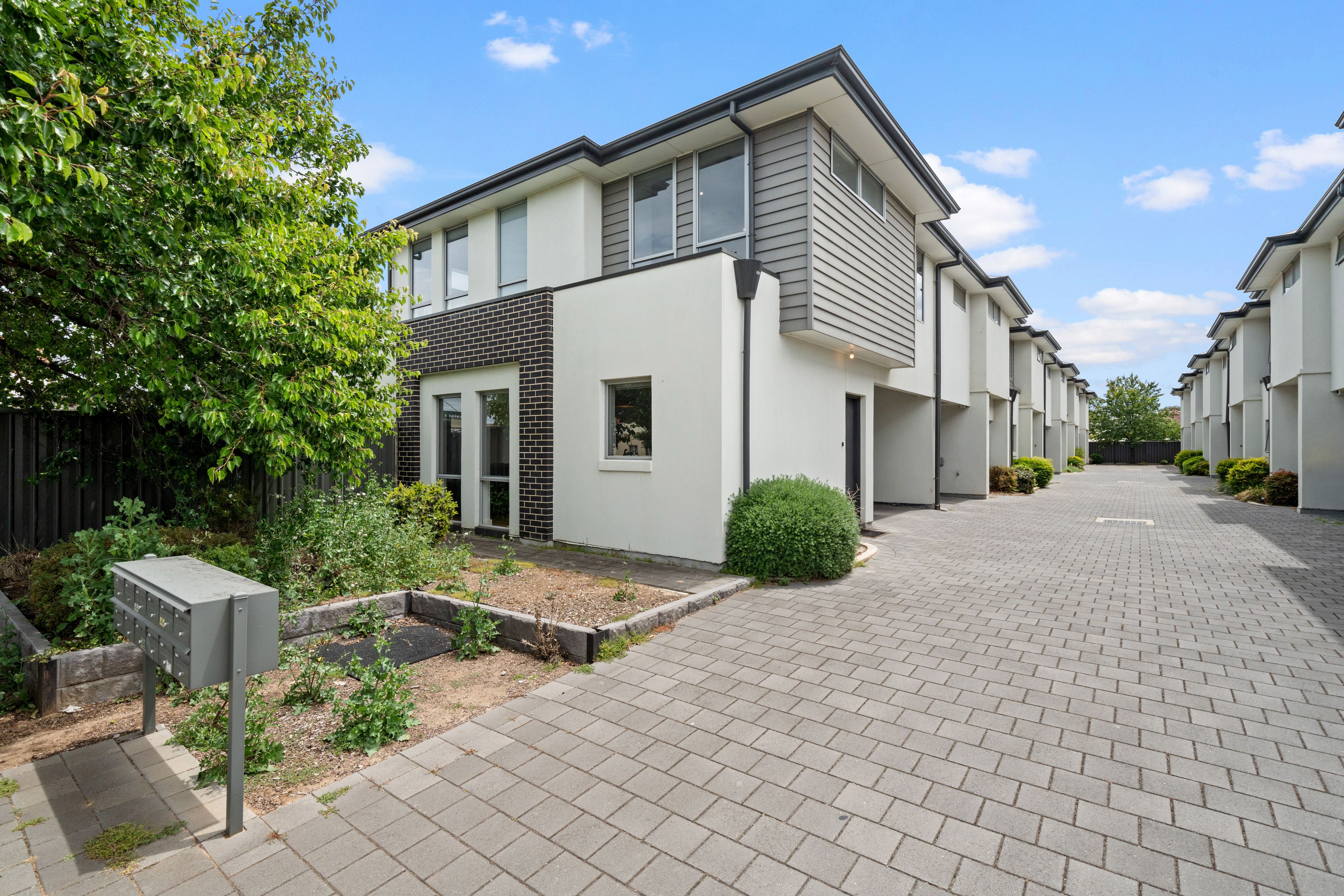 48 Trimmer Parade, Woodville West SA 5011