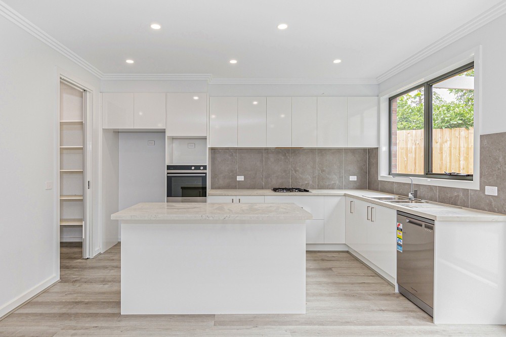 12B Sykes Avenue, Ferntree Gully, VIC 3156