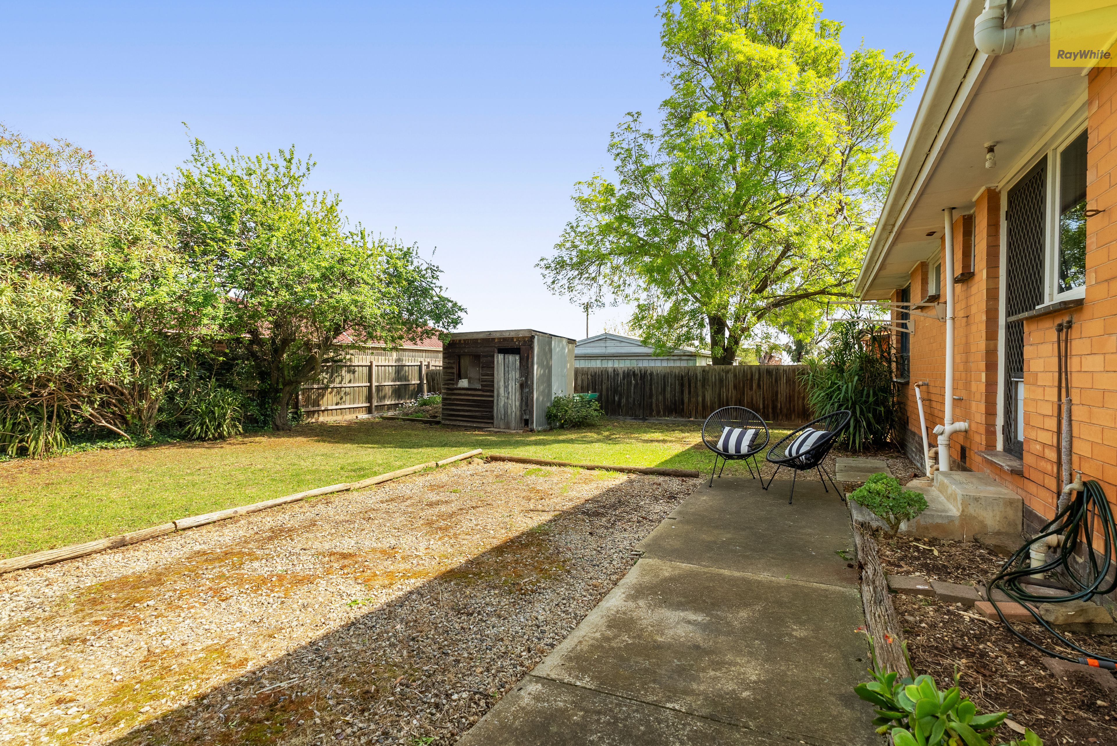 5 Swan Street — photo 13 of 22