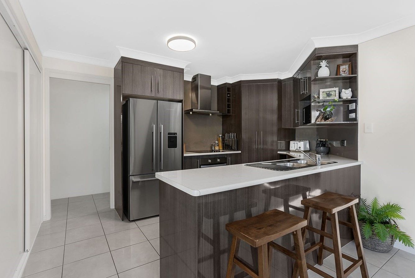 19 Driftwood Drive, Rosslyn, QLD 4703