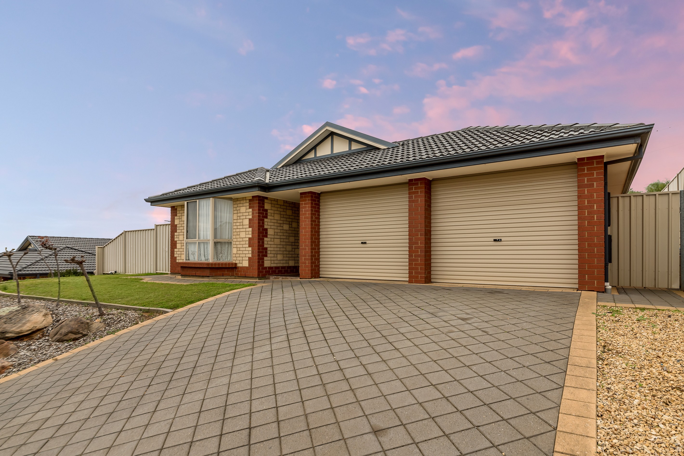 3 Thompson Circuit, Evanston Park, SA 5116