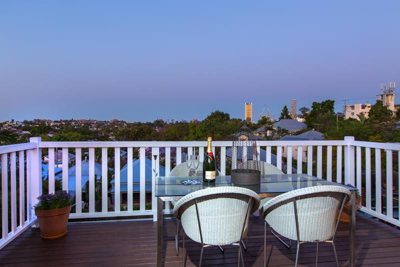 11 Rathdonnell Street, Auchenflower, QLD 4066