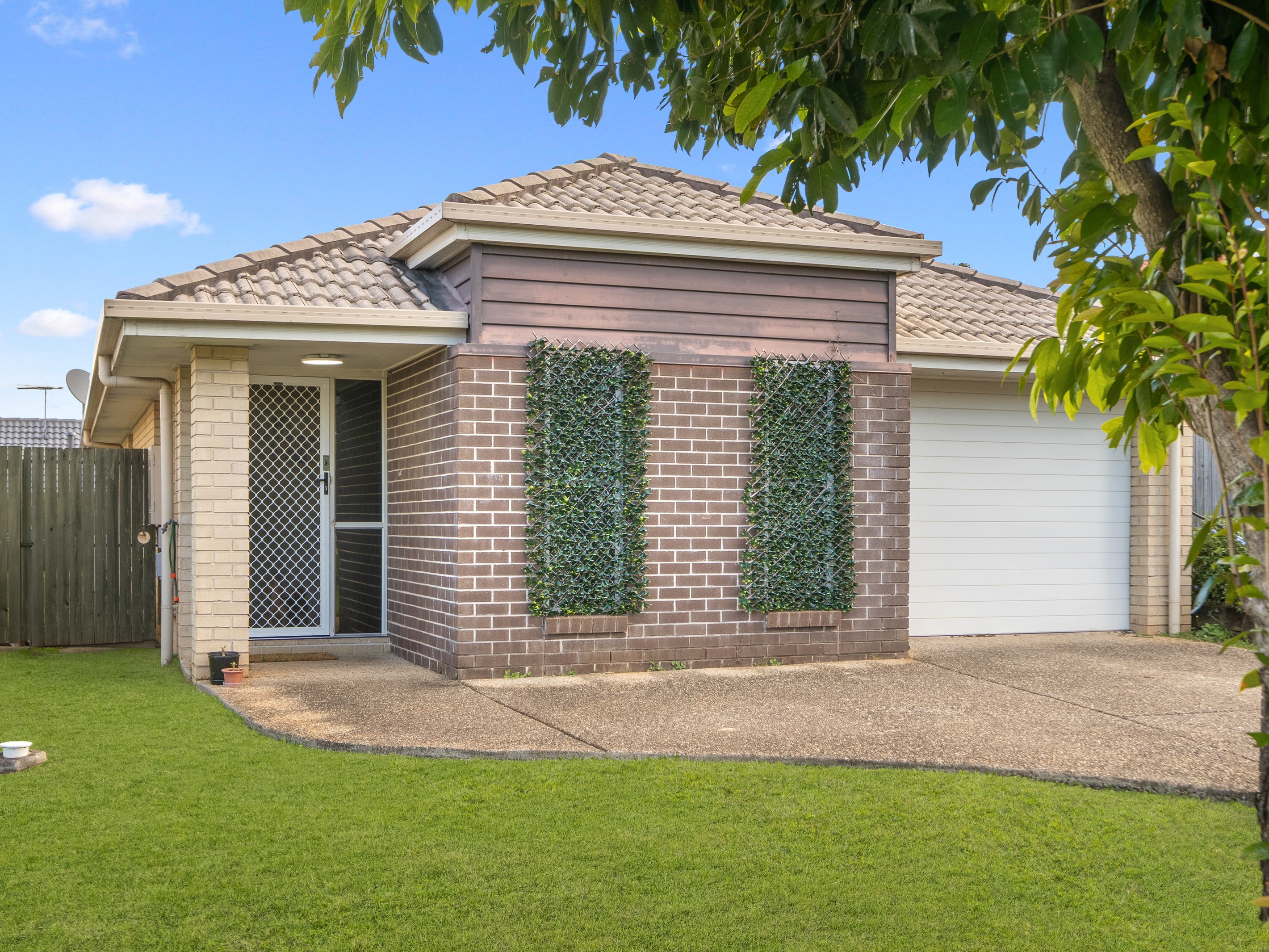 10 Miers Crescent, Murrumba Downs, QLD 4503