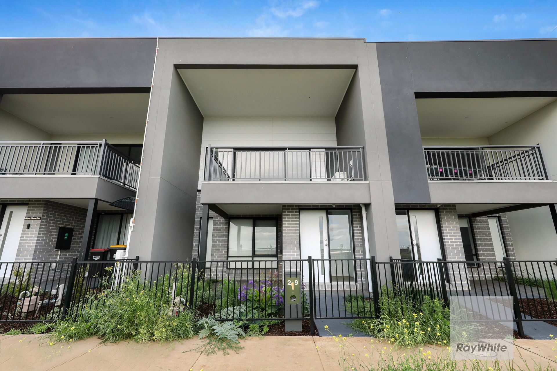 29 Messara Walk — photo from Ray White Gladstone Park