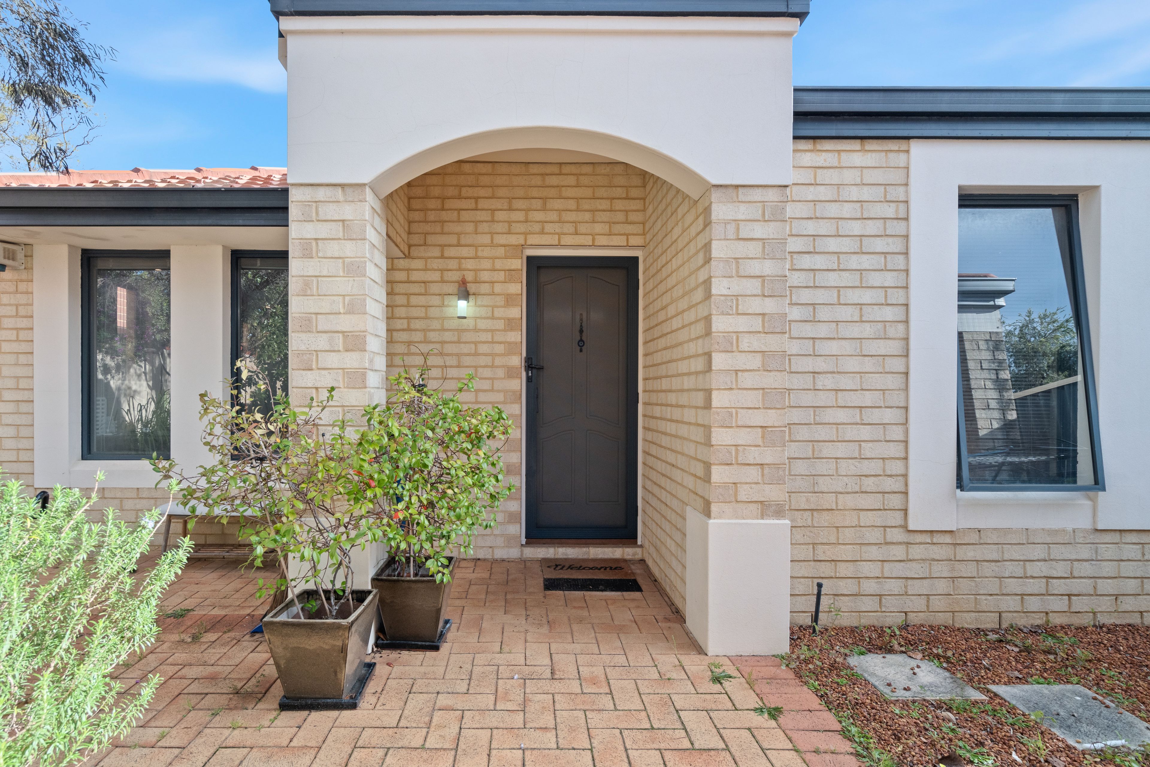94 Toorak Road — photo from Ray White Urban Springs