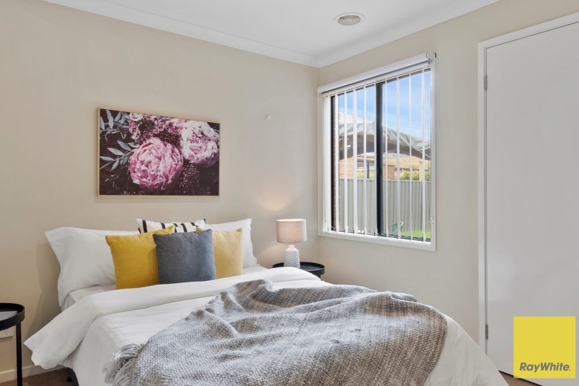 13 Gunyong Crescent, MANOR LAKES, VIC 3024