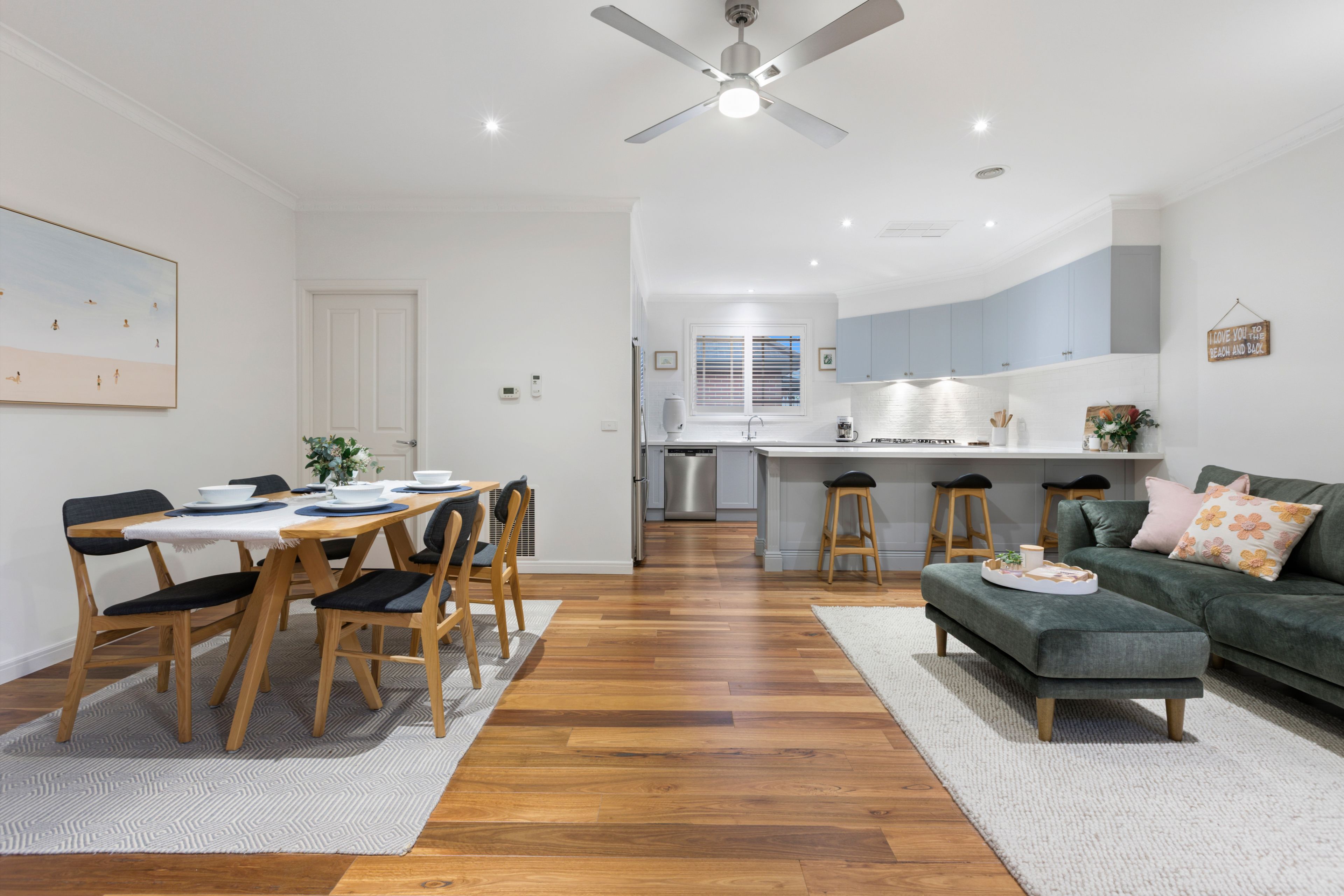 5/4-6 Florence Street — photo 3 of 17