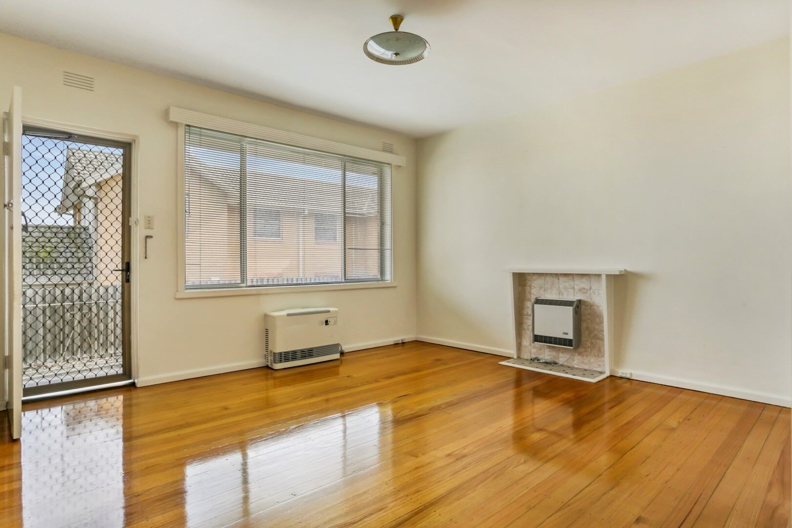 4/15 Hutton Street, Dandenong, VIC 3175