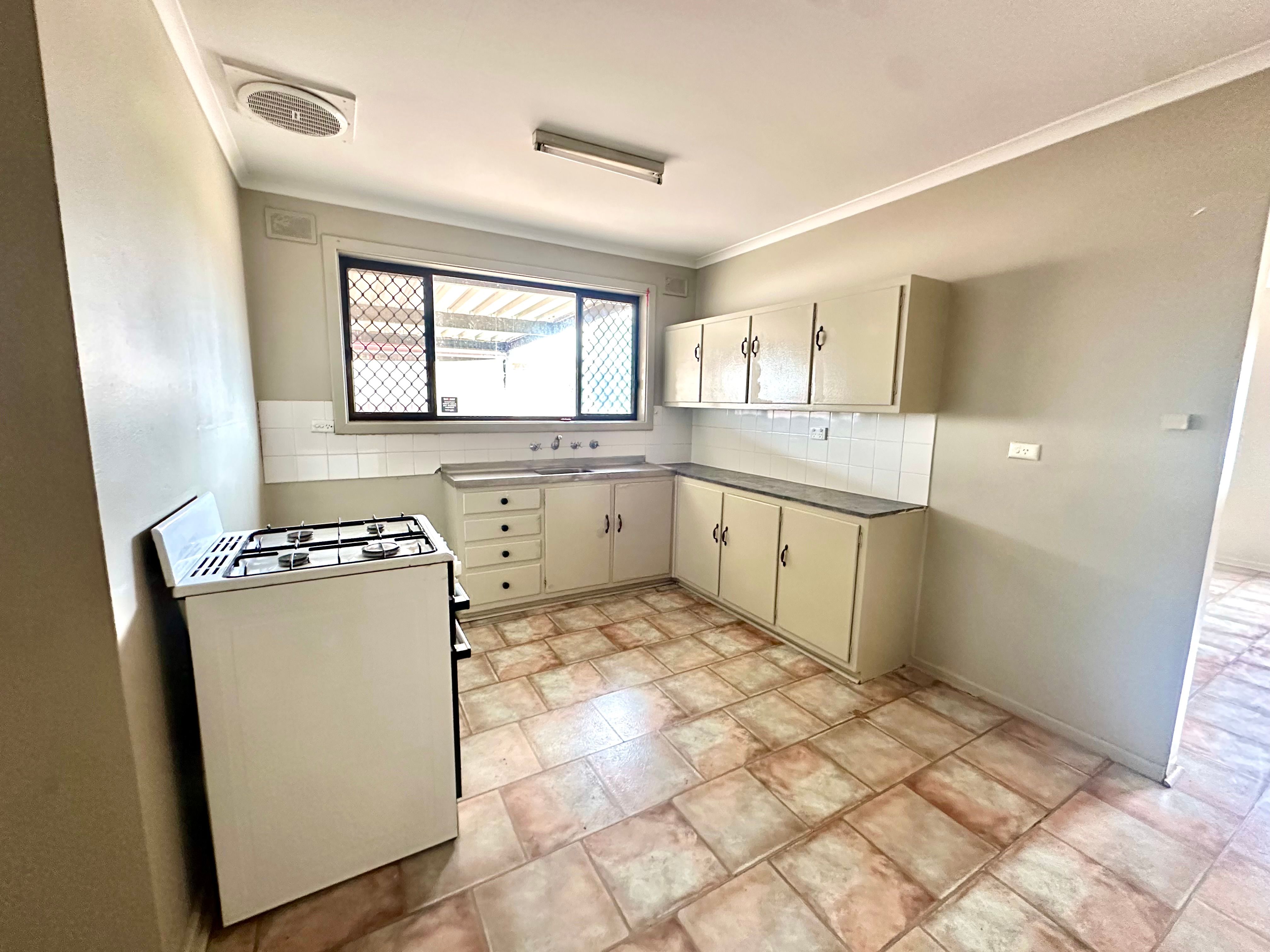 15 Rosemary Street, Whyalla Norrie, SA 5608