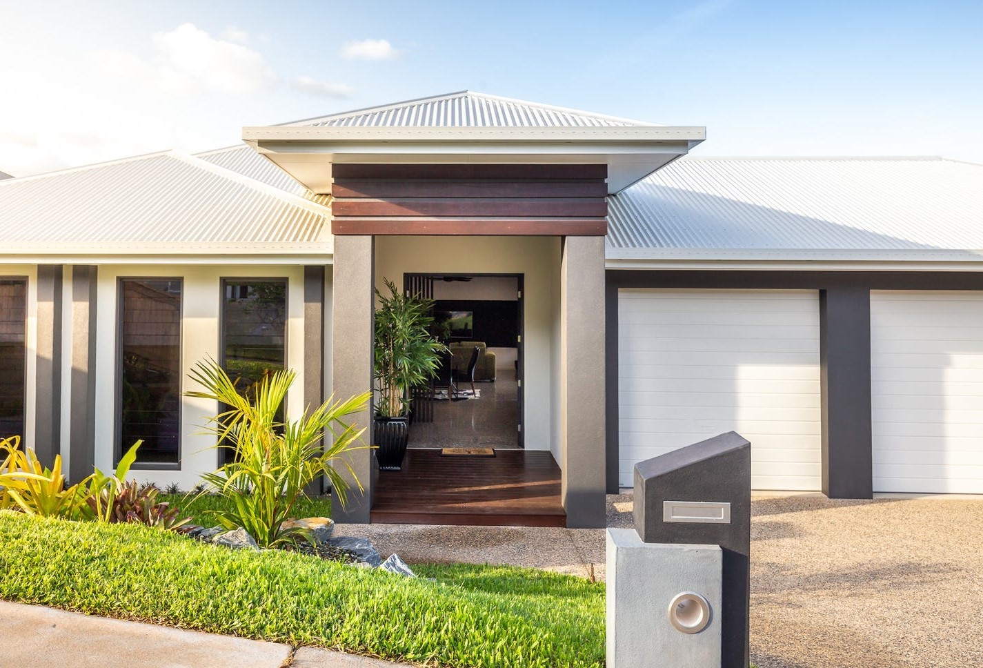 21 Whipbird Drive, Smithfield, QLD 4878