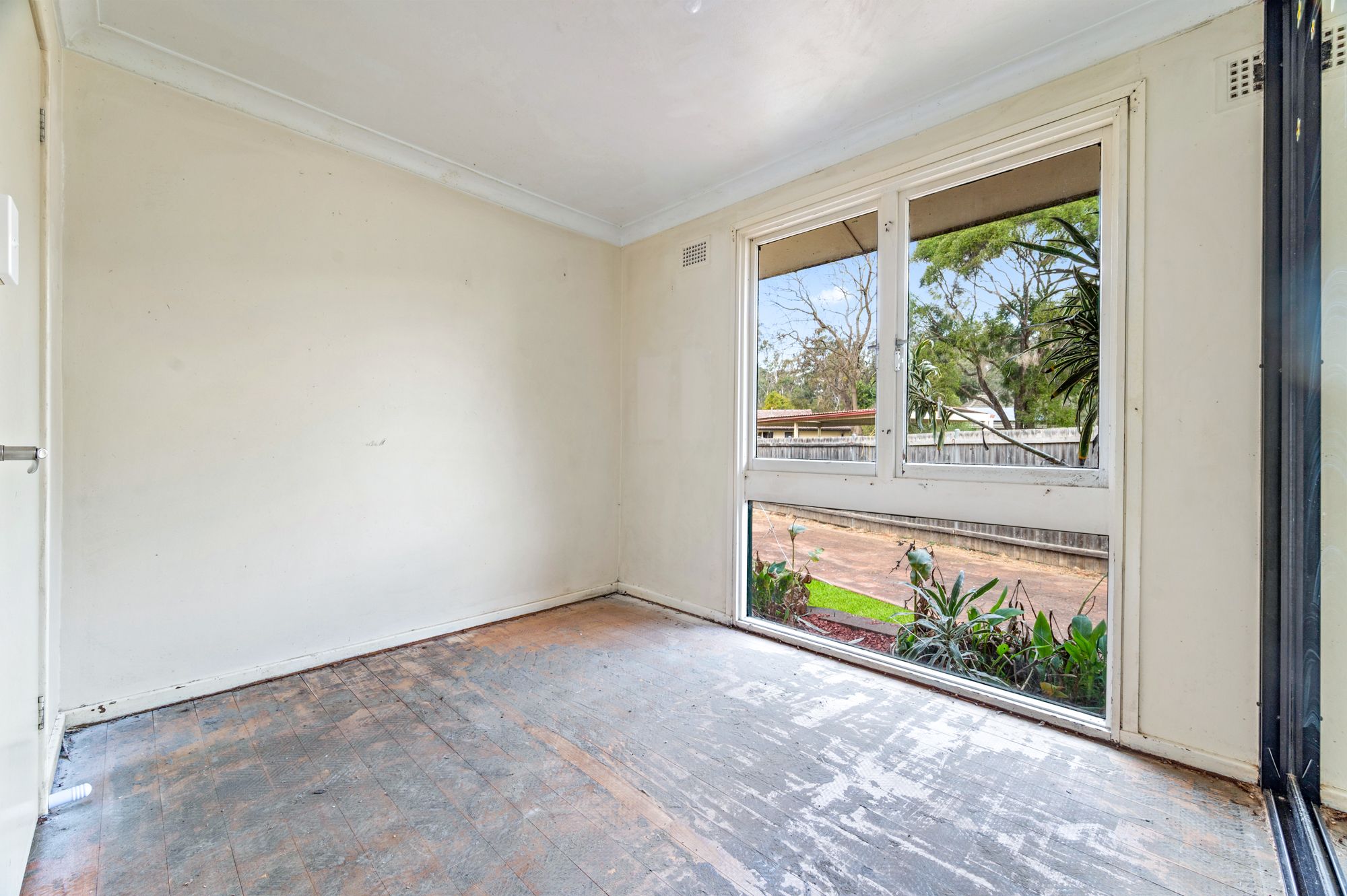 8 Carr Place — photo 7 of 11