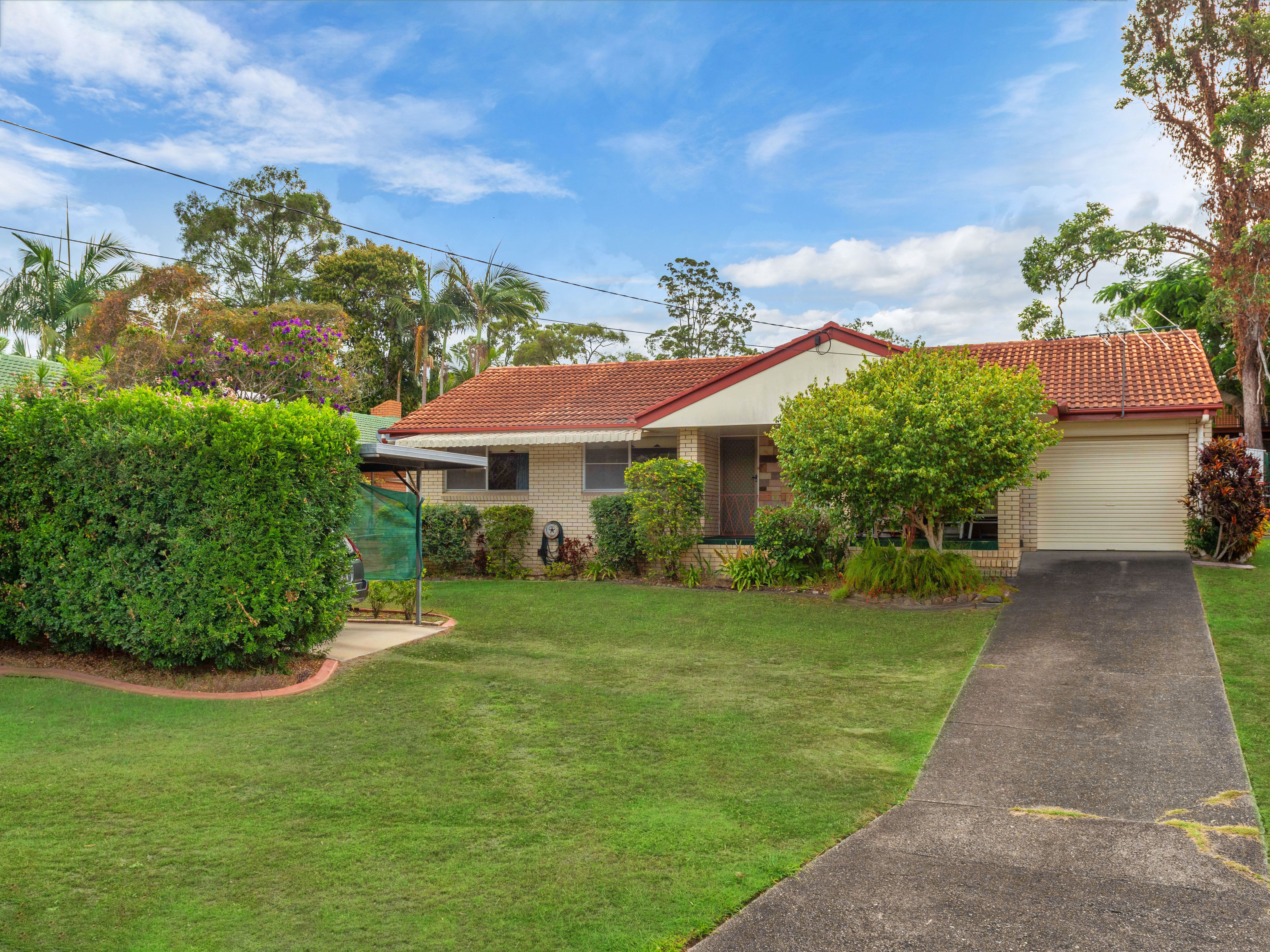 8 Naroo Street, The Gap, QLD 4061