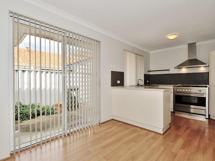 11 Elvire Street, Viveash WA 6056