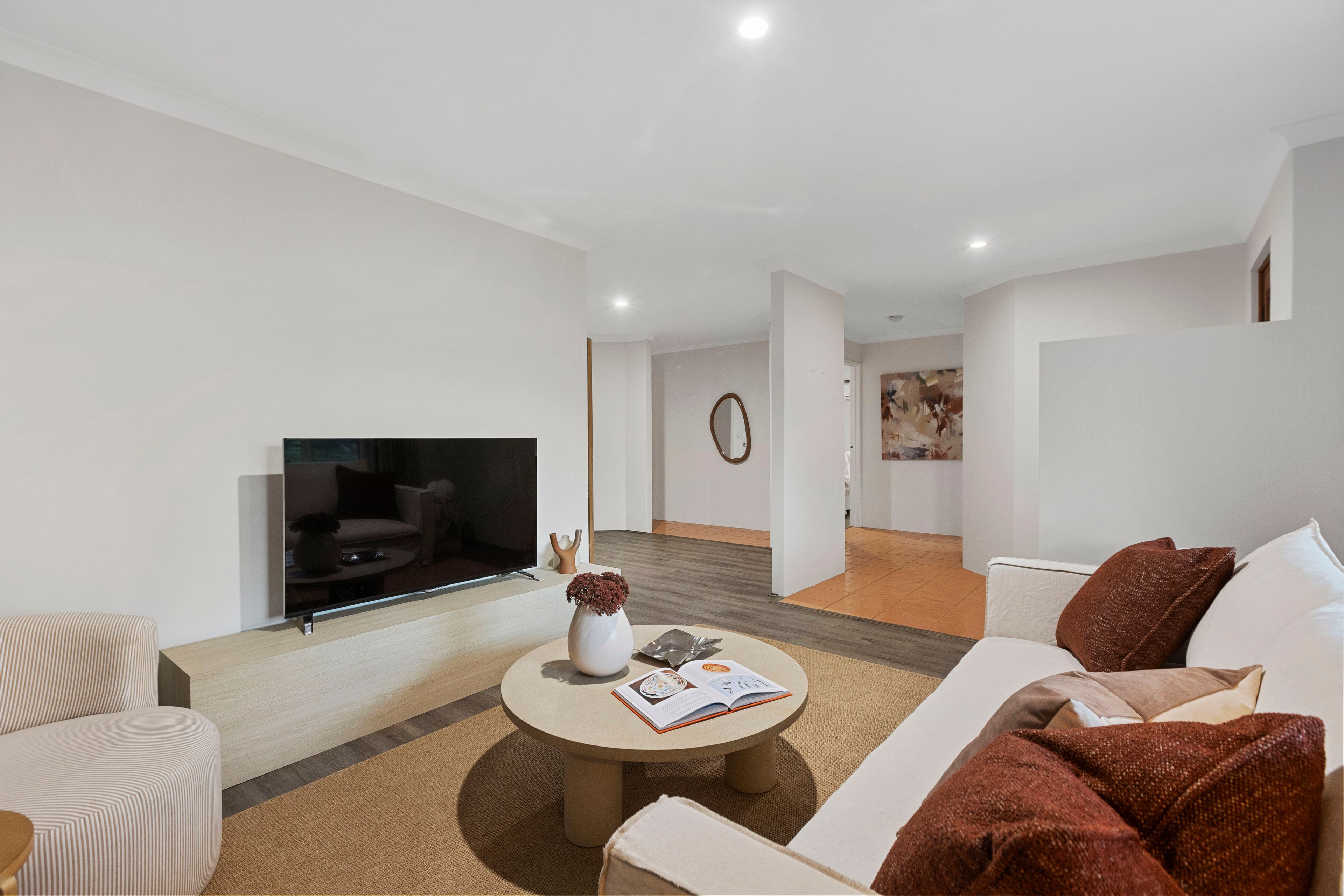 75 Wahroonga Way — photo 5 of 30