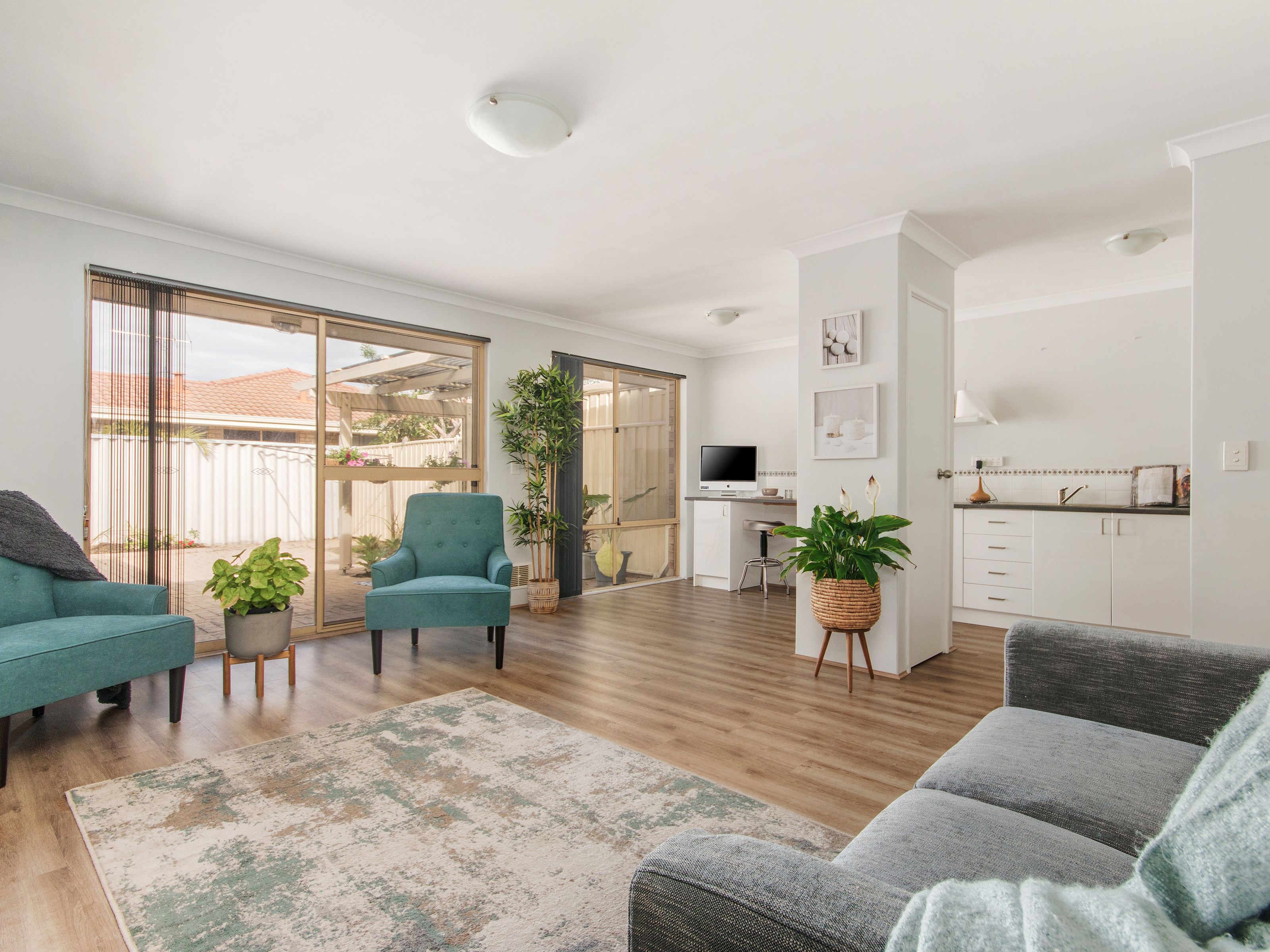 8/98 Simpson Avenue, Rockingham, WA 6168