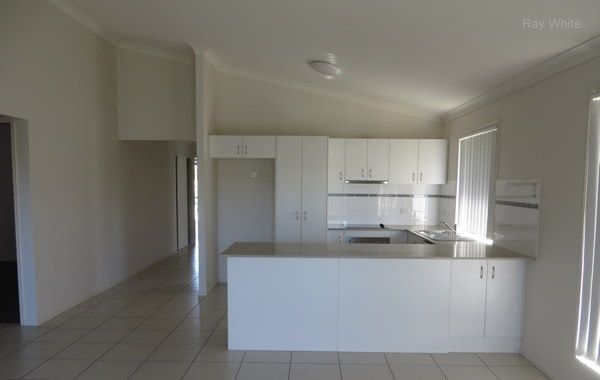 40 Hubner Drive, Rothwell, QLD 4022