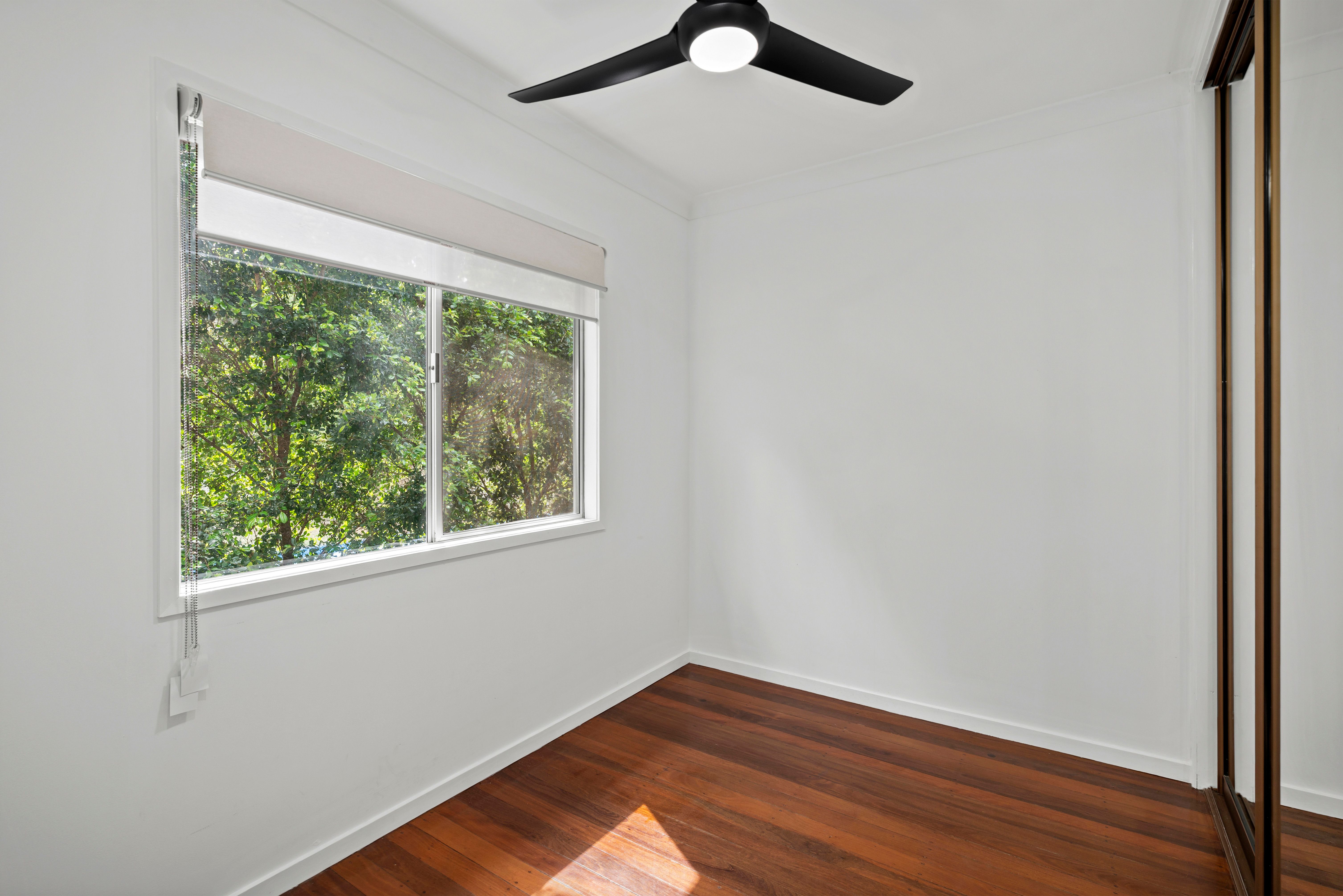 15 Yvonne Street — photo 13 of 26