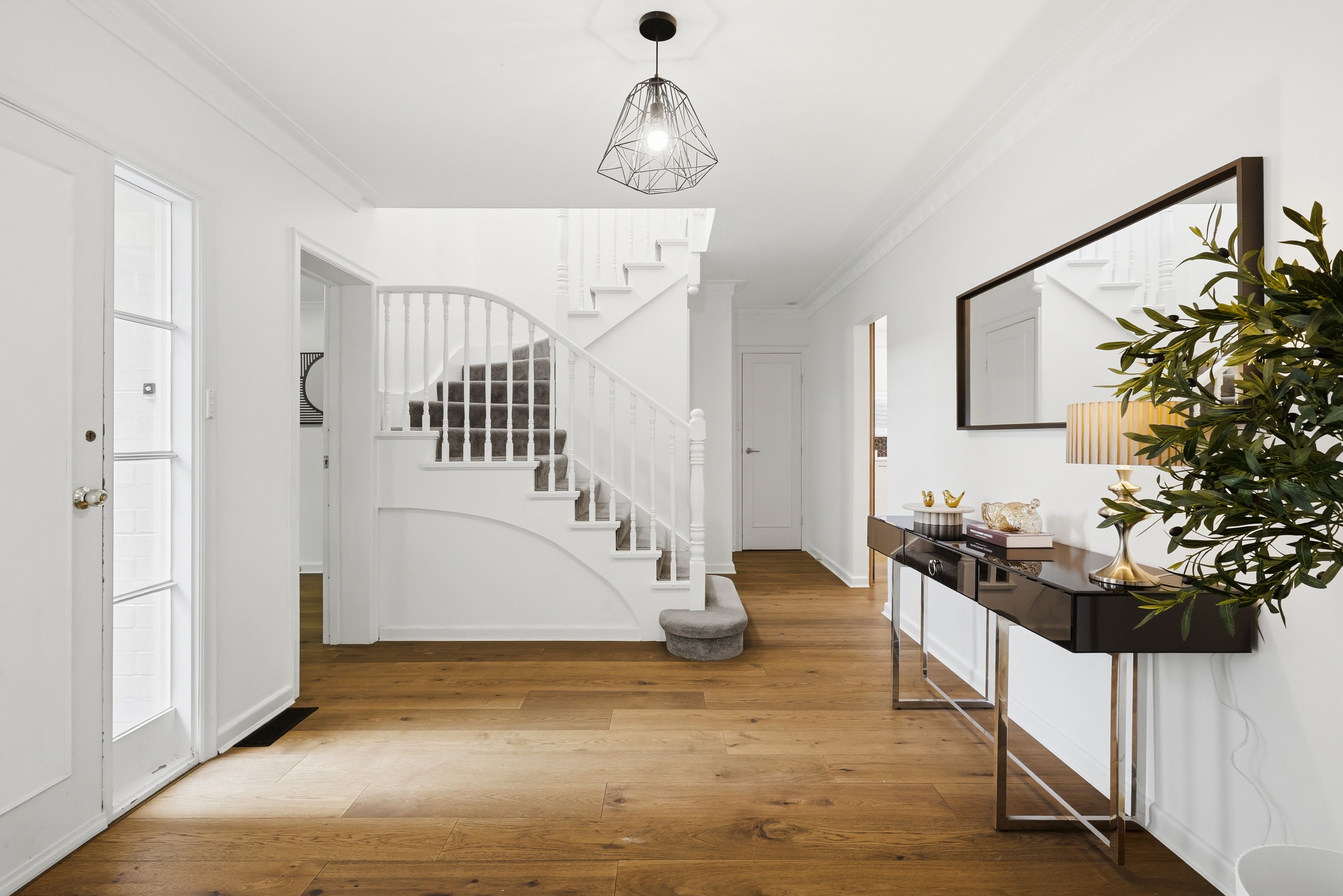 24 Kawarren Street — photo 6 of 11