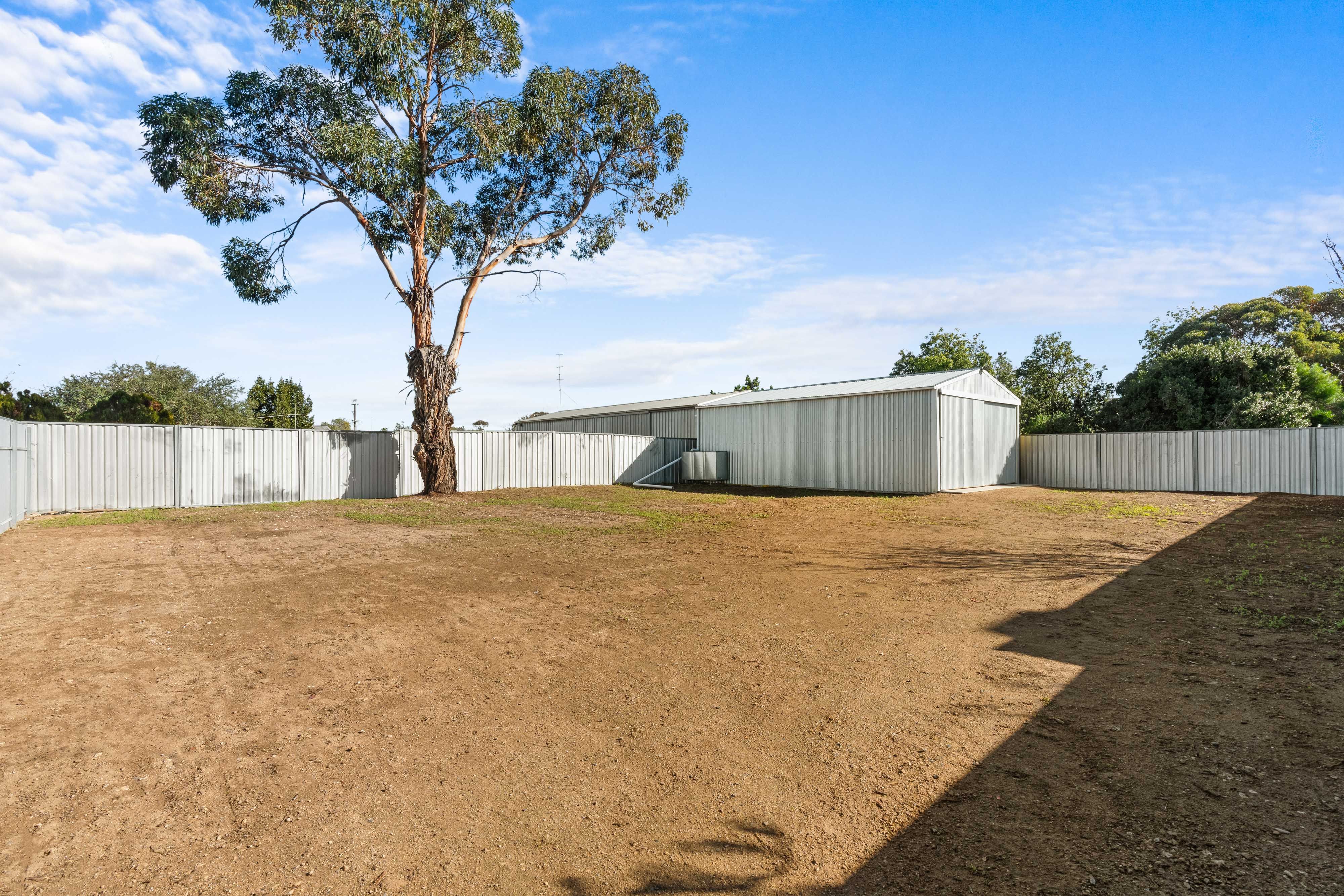 89 Adelaide Road — photo 13 of 16