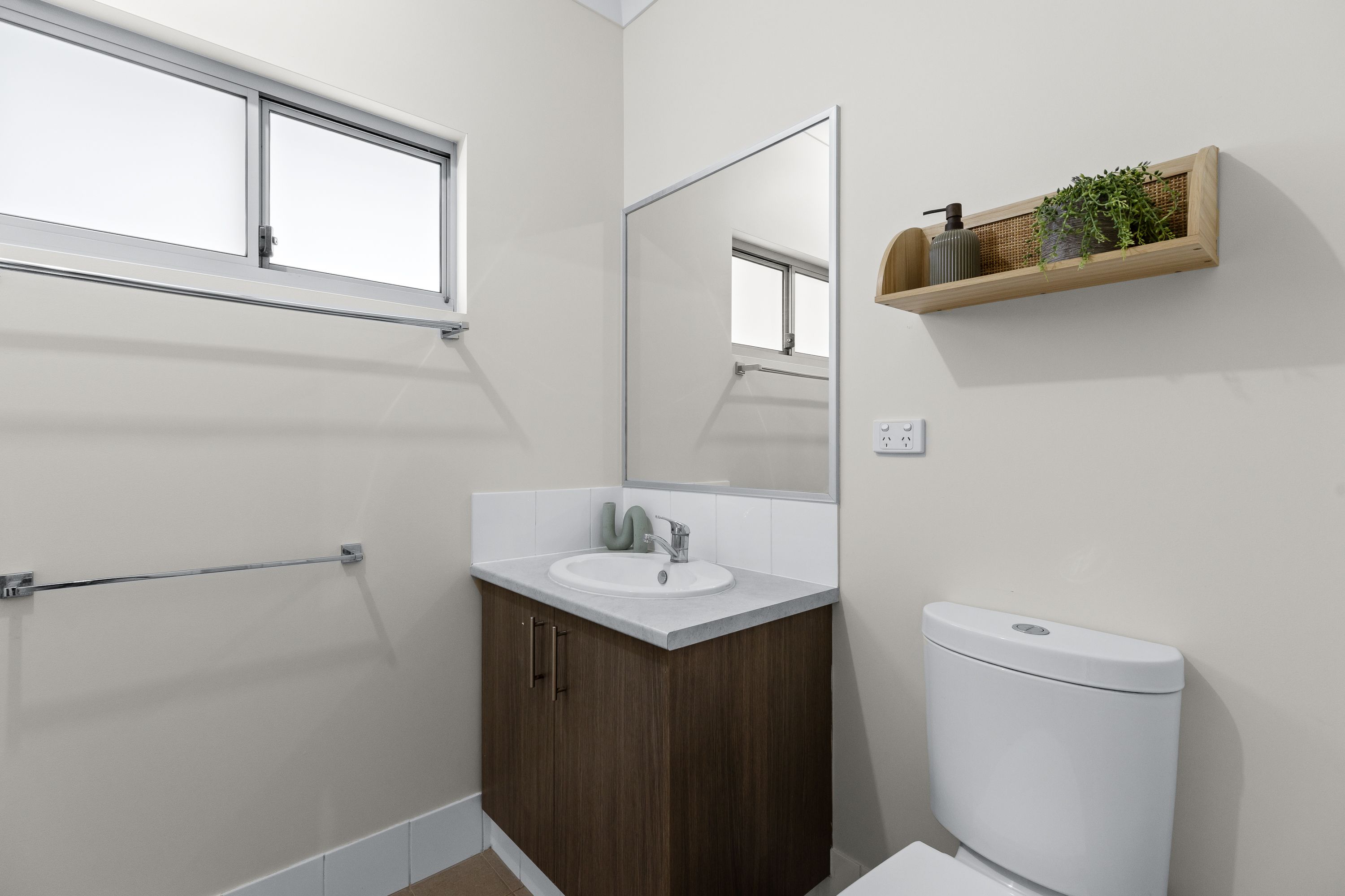 23B Nakamura Avenue — photo 7 of 28