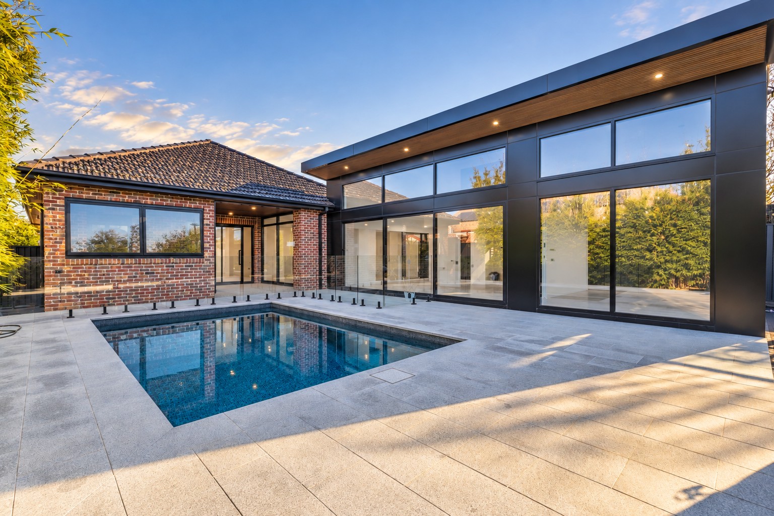 9 Calembeena Avenue, Hughesdale, VIC 3166