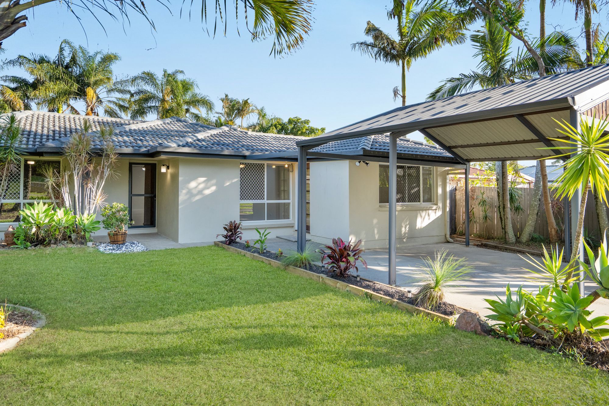 34 Tahan Crescent , Tanah Merah QLD 4128