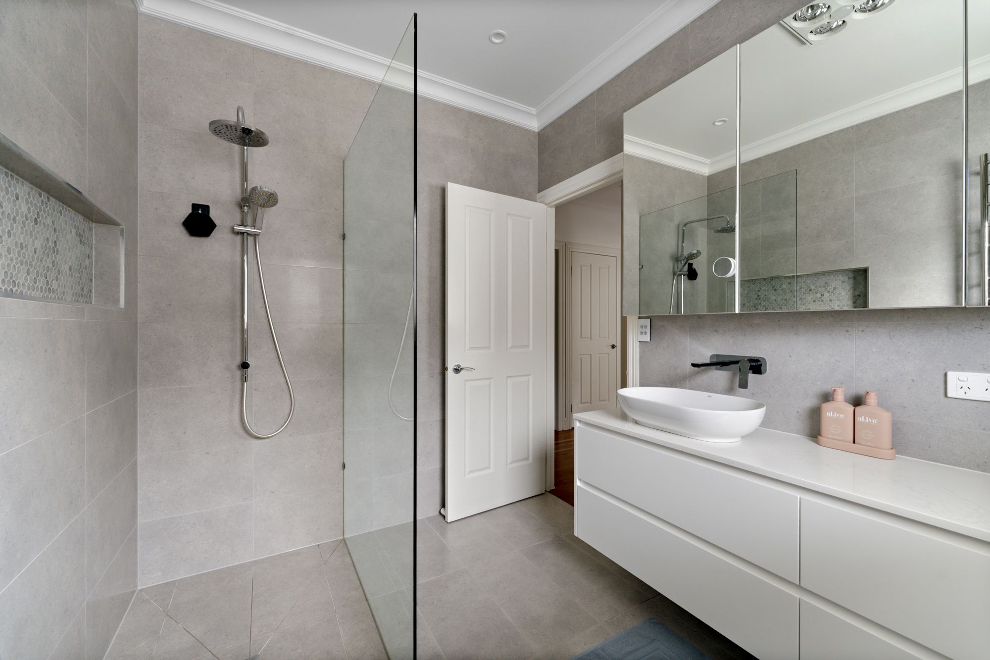 135 Johnston Street — photo 18 of 30