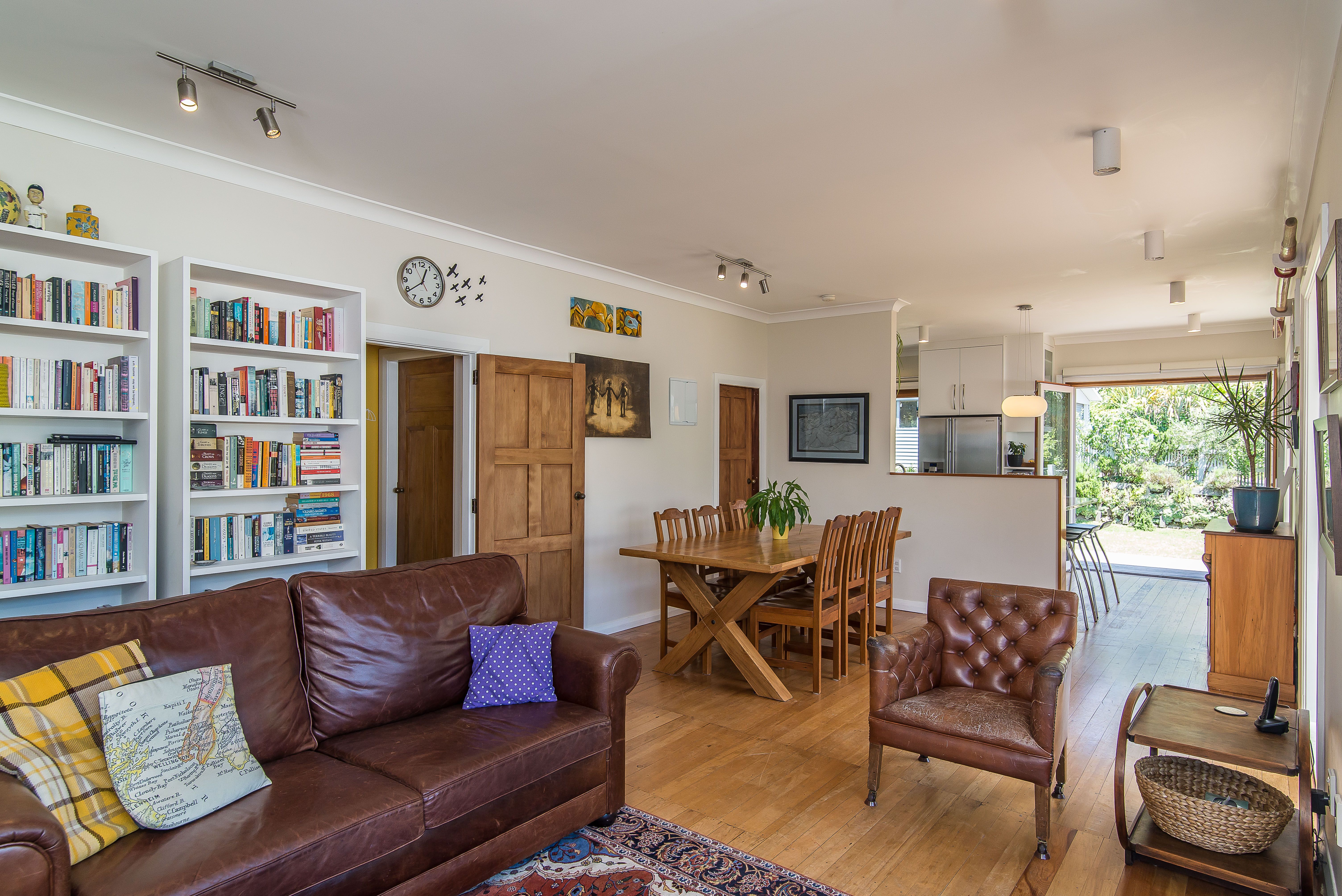 43 Makara Road ( Entrance Terawhiti Tce), Karori, Wellington