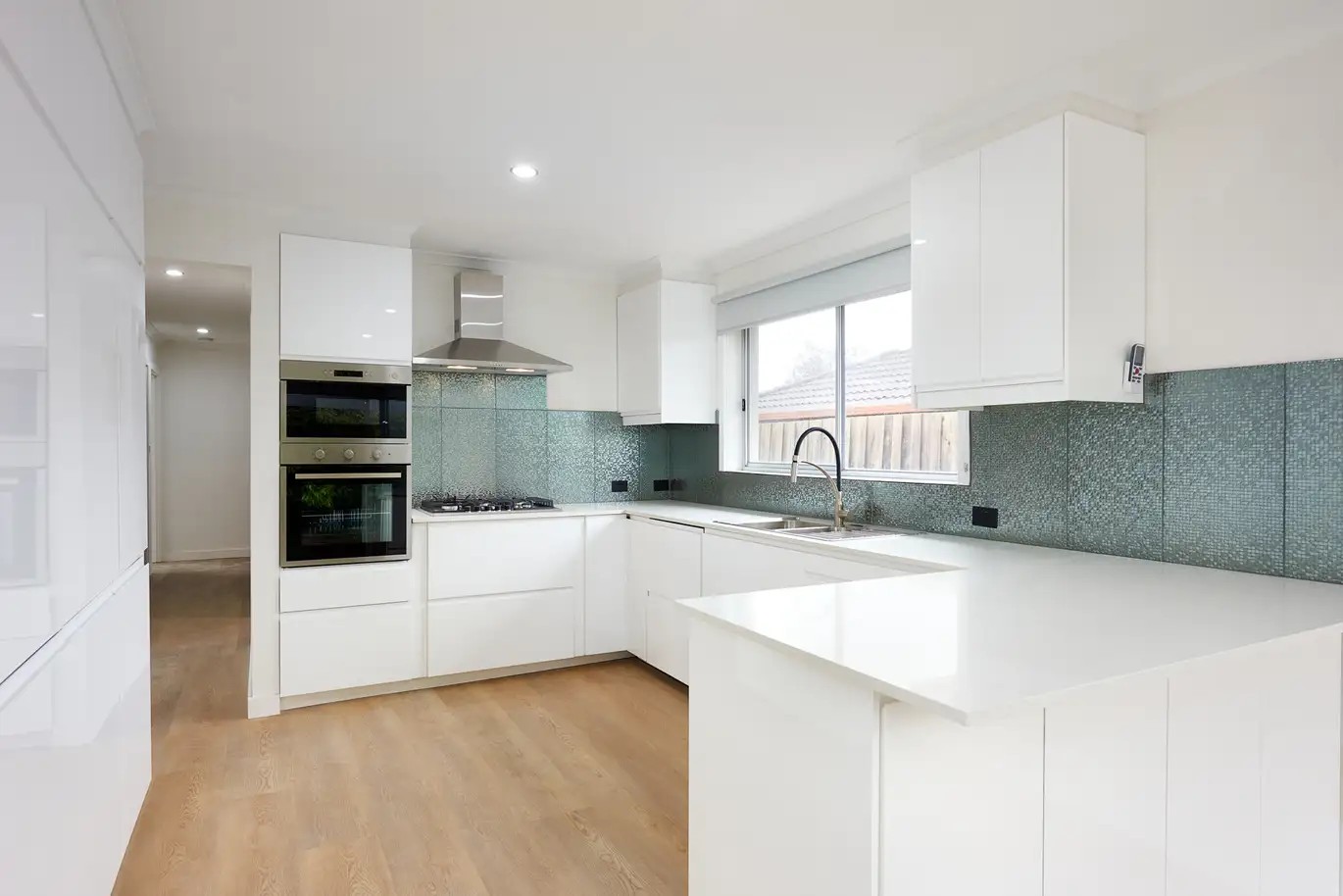 1/8 Leon Avenue, Rosebud, VIC 3939