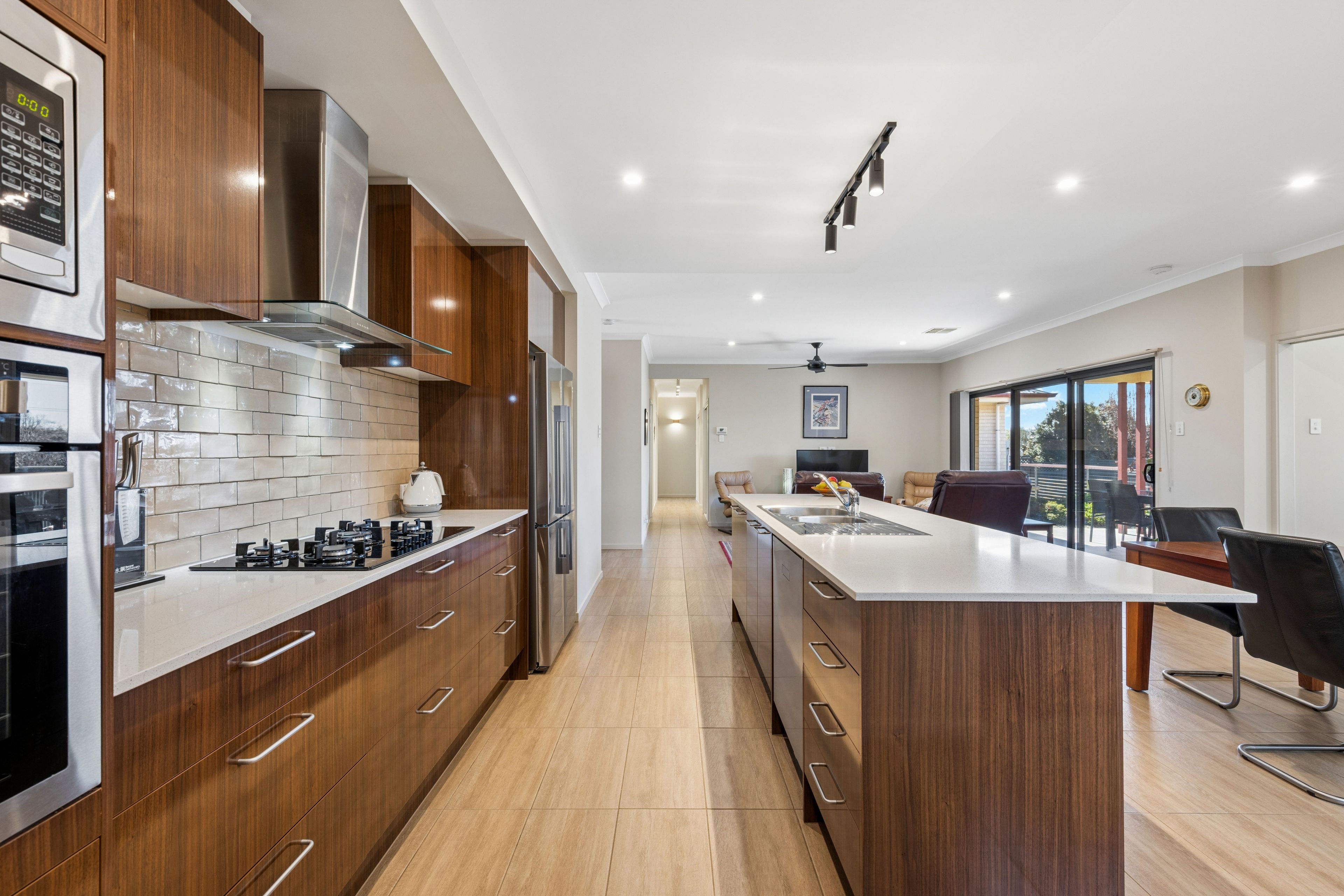 7 Bremer Street — photo 4 of 20